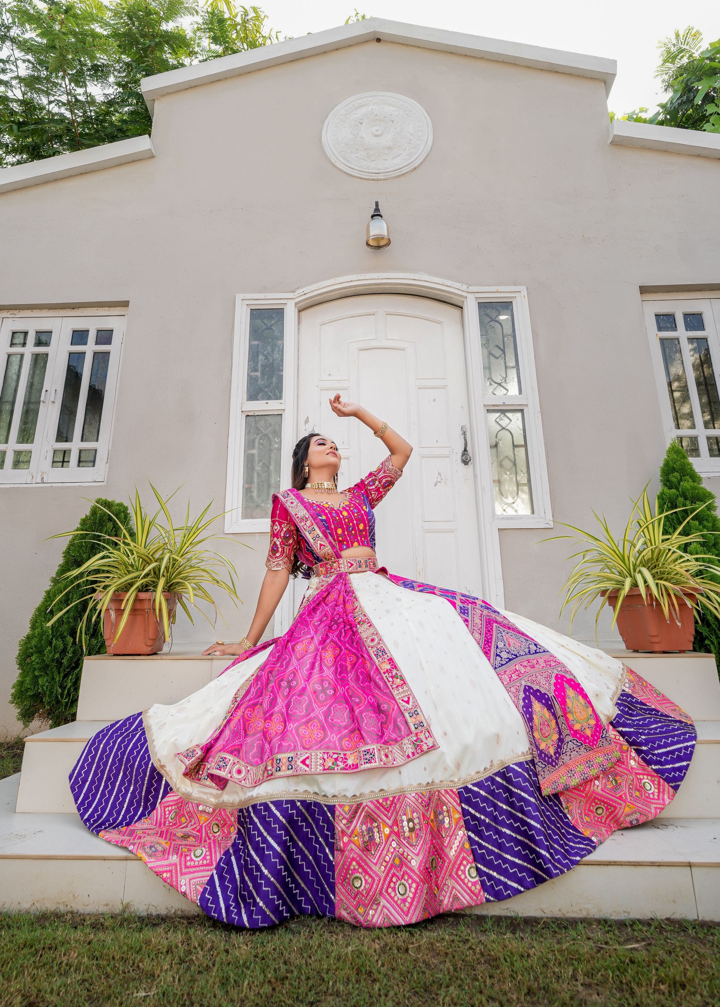 Off White Lehenga Choli With Heavy Embroidery Thread Sequins Work