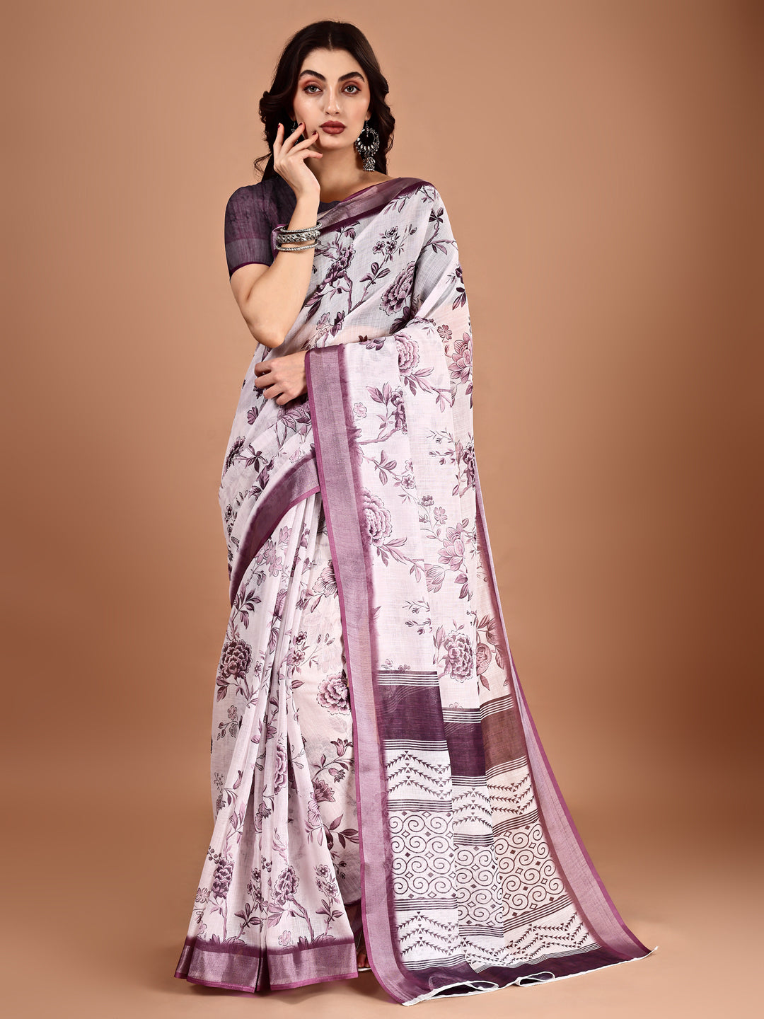 White Linen Soft Casual Printed Saree