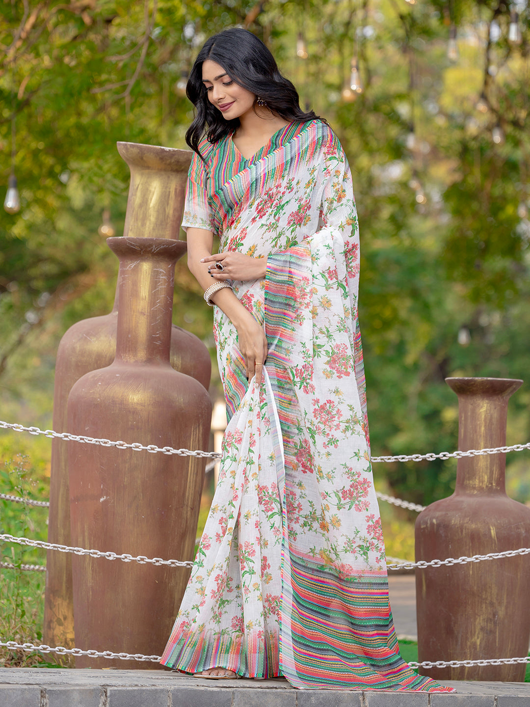 White Linen Elegant Printed Designer Saree
