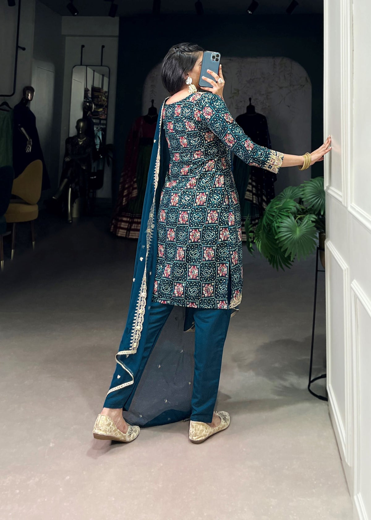 Teal Pure Comfort With Pure Style Printed Pure Rayon Salwar Suit