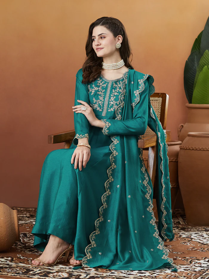 Aqua Blue Vichitra Silk Kurta Pant Set With Thread Embroidered With Sequins Work
