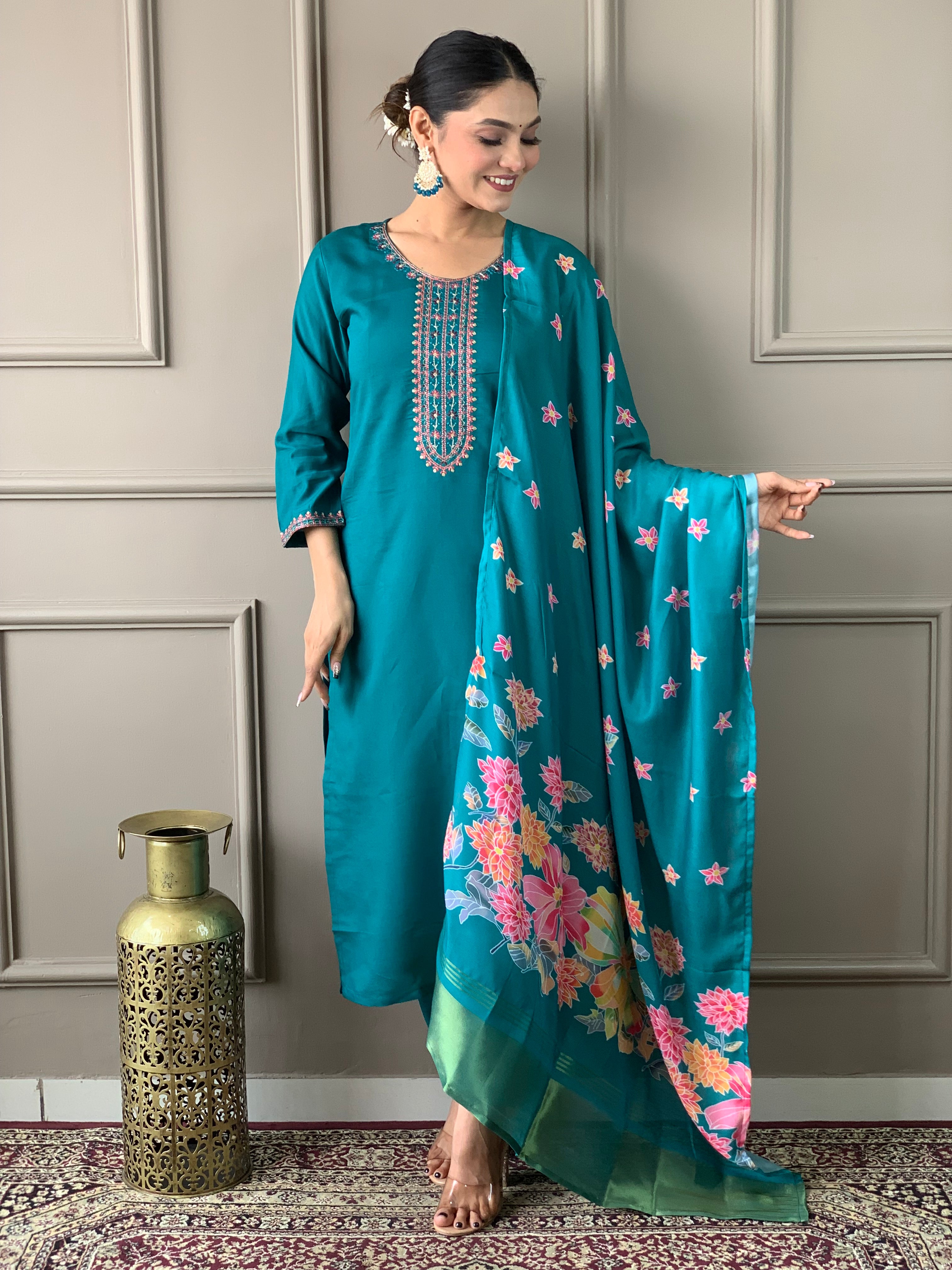 Aqua Blue Viscose Chanderi Kurta Pant With Heavy Thread Embroidery Work With Printed Dupatta