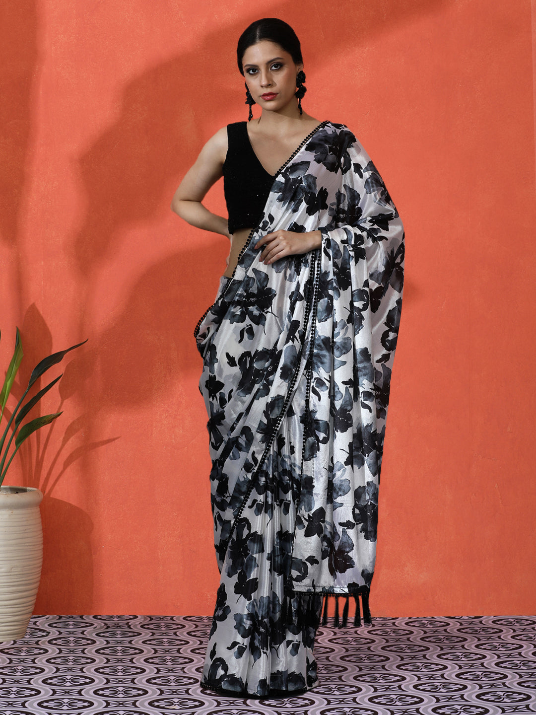 Black Chinon Saree With Beautiful Digital Print For Ceremonial Wear