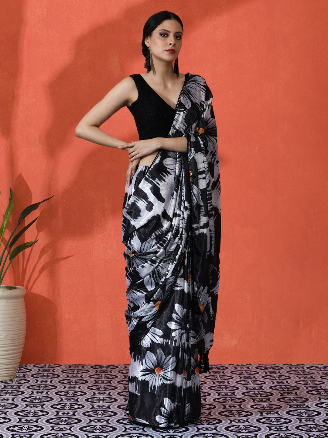 Black Chinon Saree With Beautiful Digital Print For Ceremonial Wear