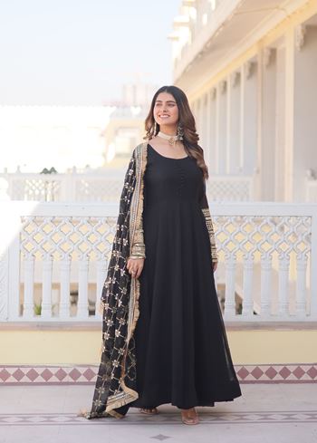 Black Faux Blooming Suit With Embroidered Multi-Sequins work