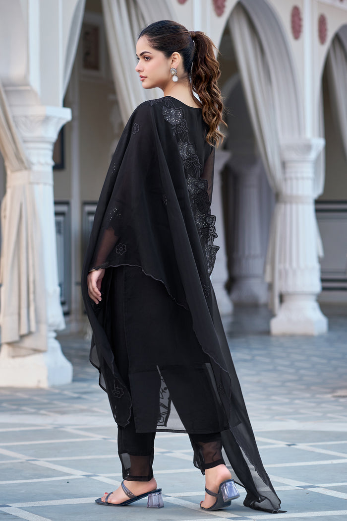 Black Fox Blooming Georgette Kurta Pant Set With Heavy Thread Embroidered Work