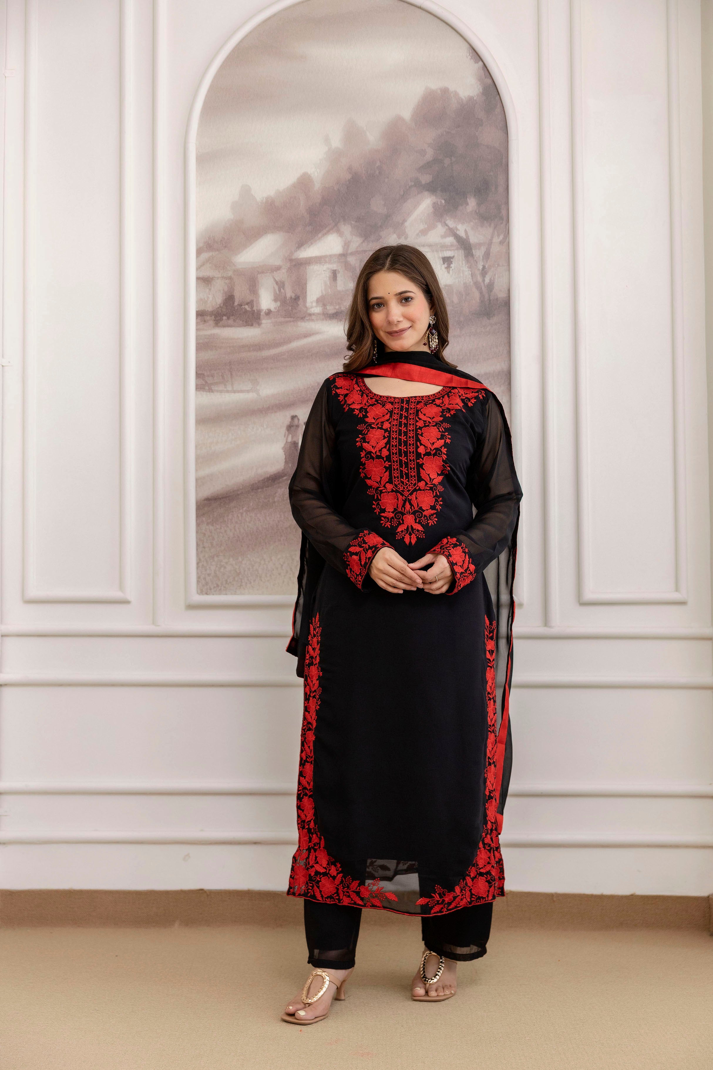 Black Georgette Kurta Pant Set With Heavy Thread Embroidery Work