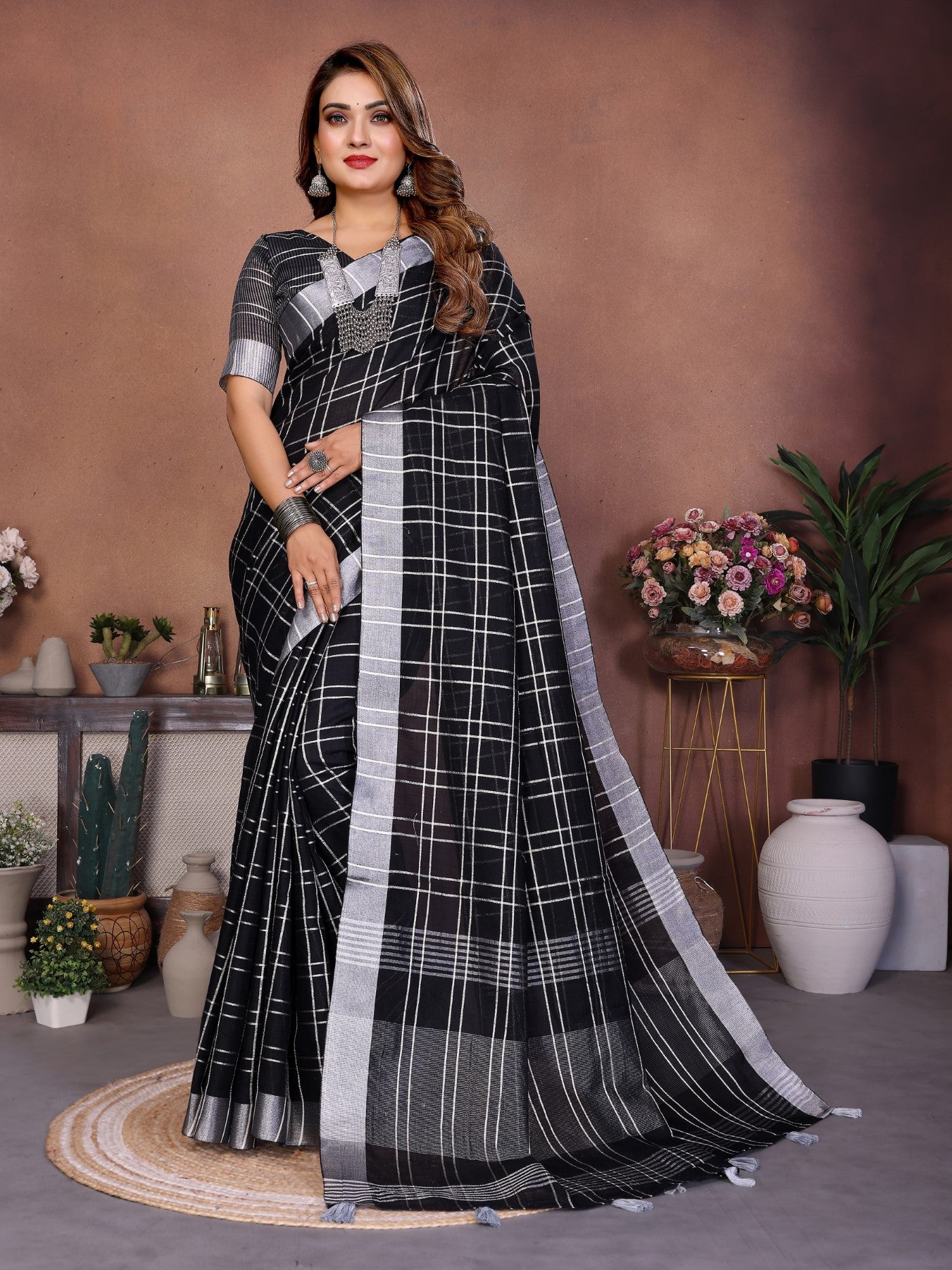Black Linen Saree With Traditional Weaving