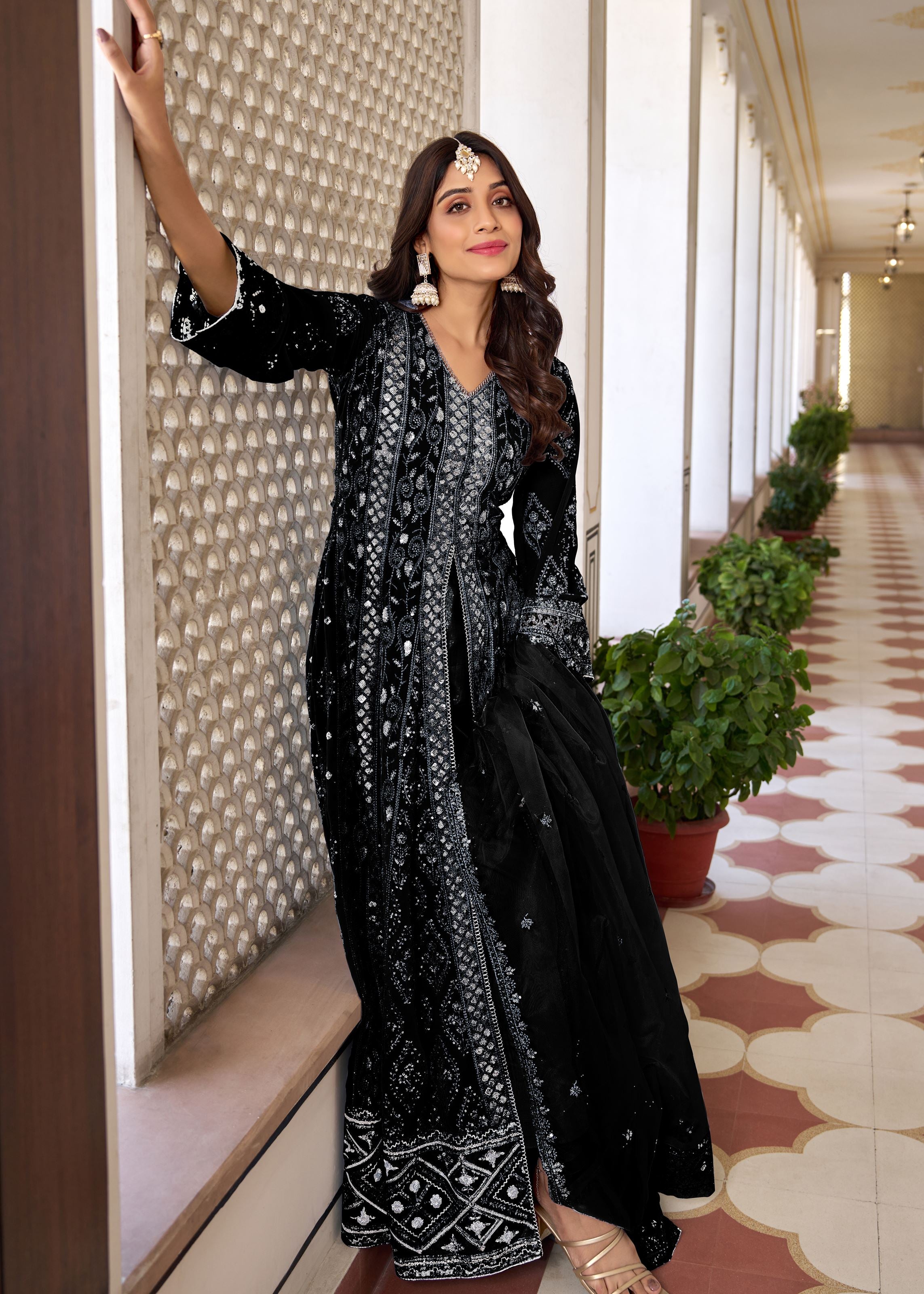 Black Salwar Kameez with Heavy Thread Embroidery With Sequince Work
