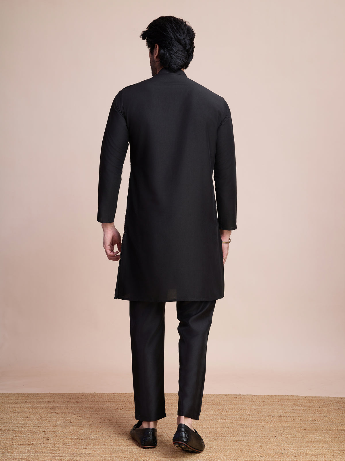 Black Sequins Embroidered Ethnic Kurta – Dashing Partywear Look
