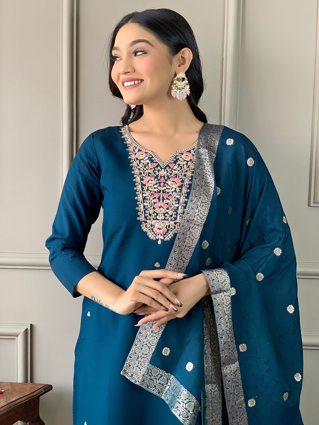 Blue Chanderi Elegant Kurta Pant Set With Embroidery Work