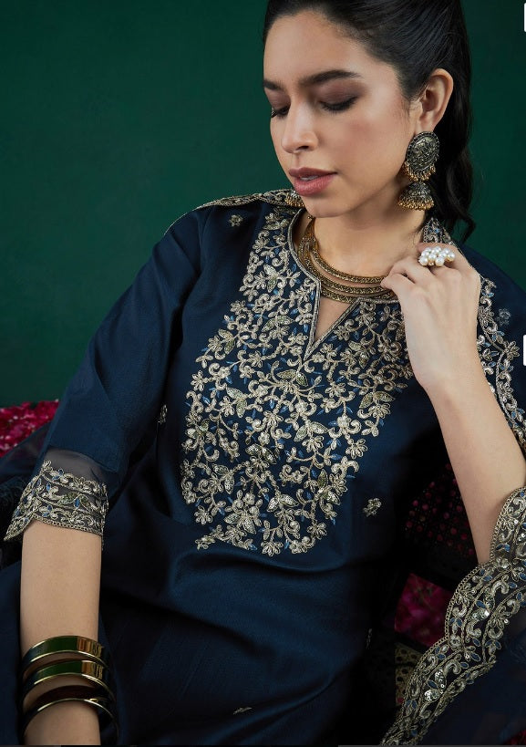 Blue Chanderi Kurta Pant Set With Heavy Thread Embroidered Work