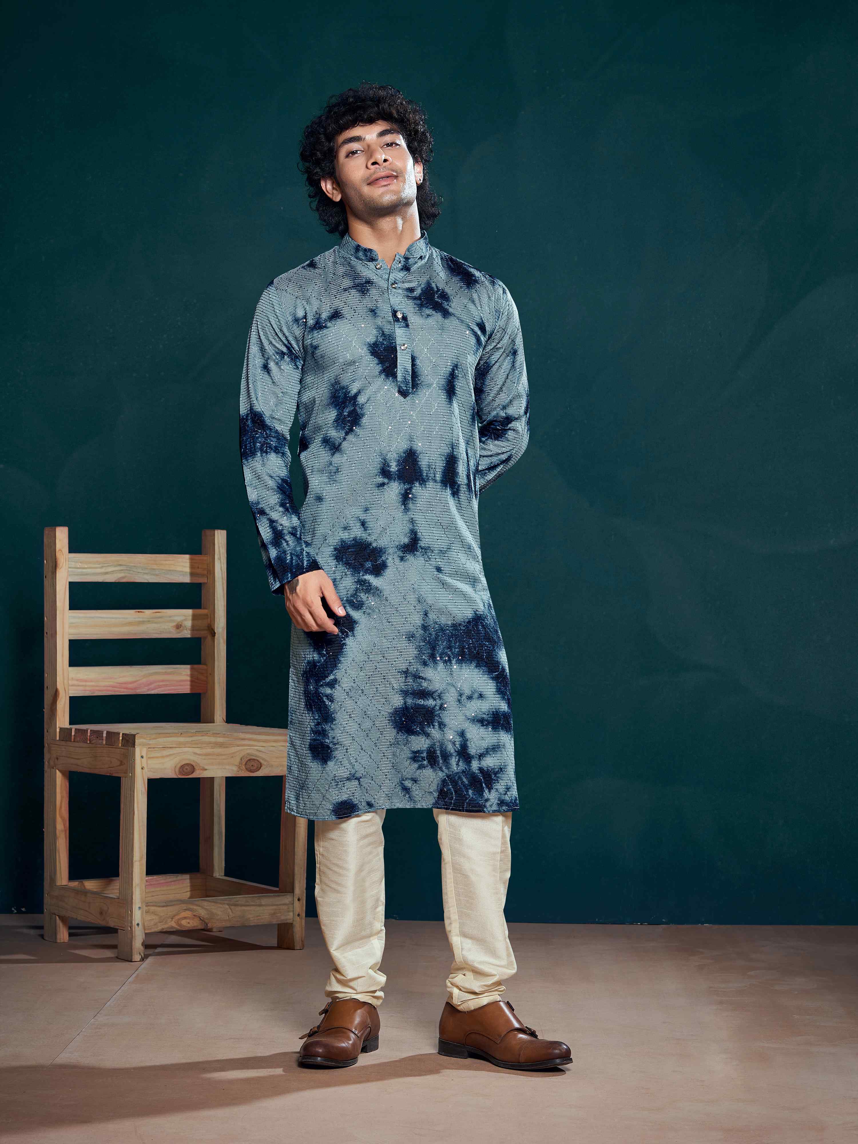 Blue Kurta Payjama with Sequins Embroidery – Ideal Partywear for Men