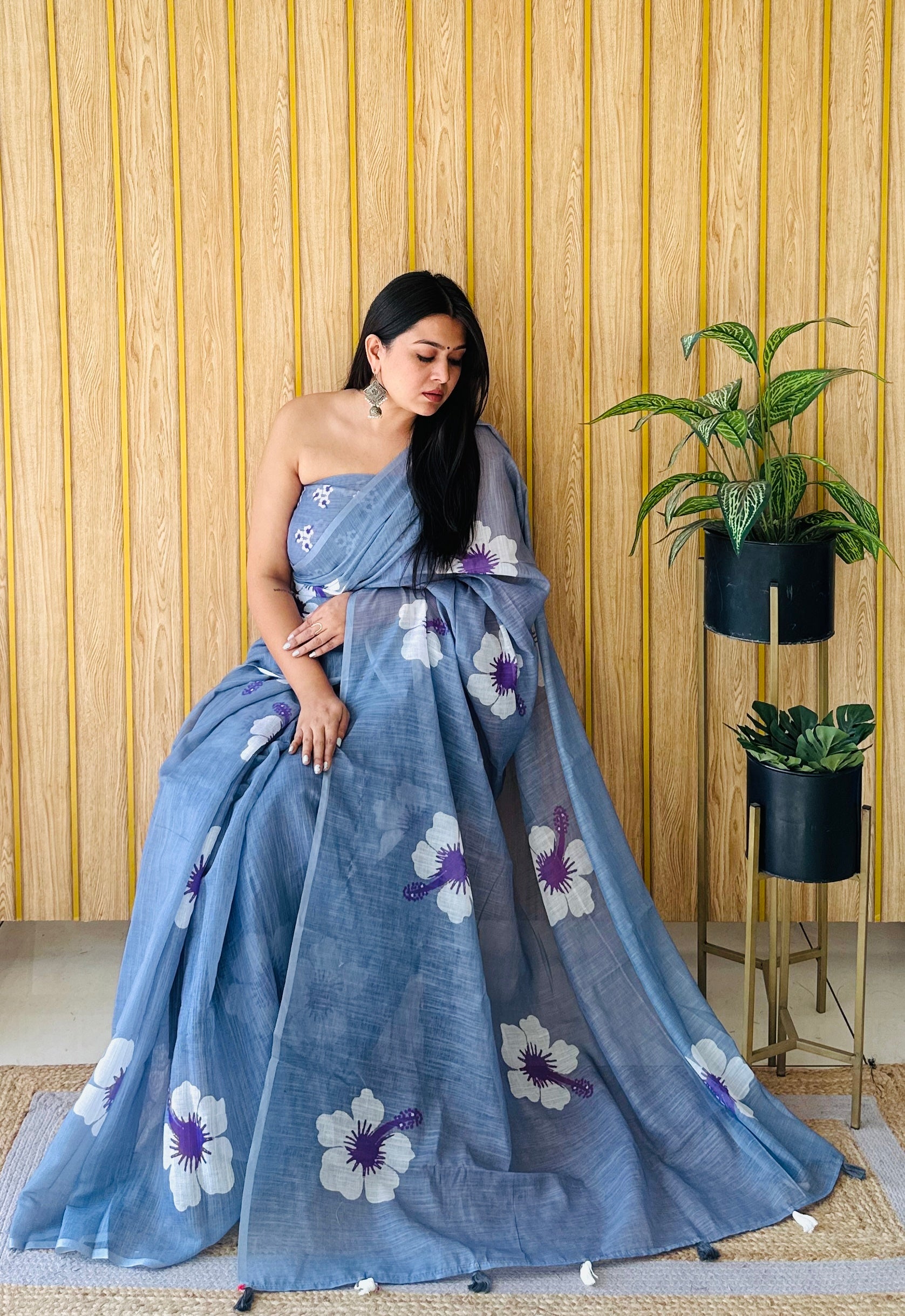 Blue Linen Floral Printed Girlie Looks Saree