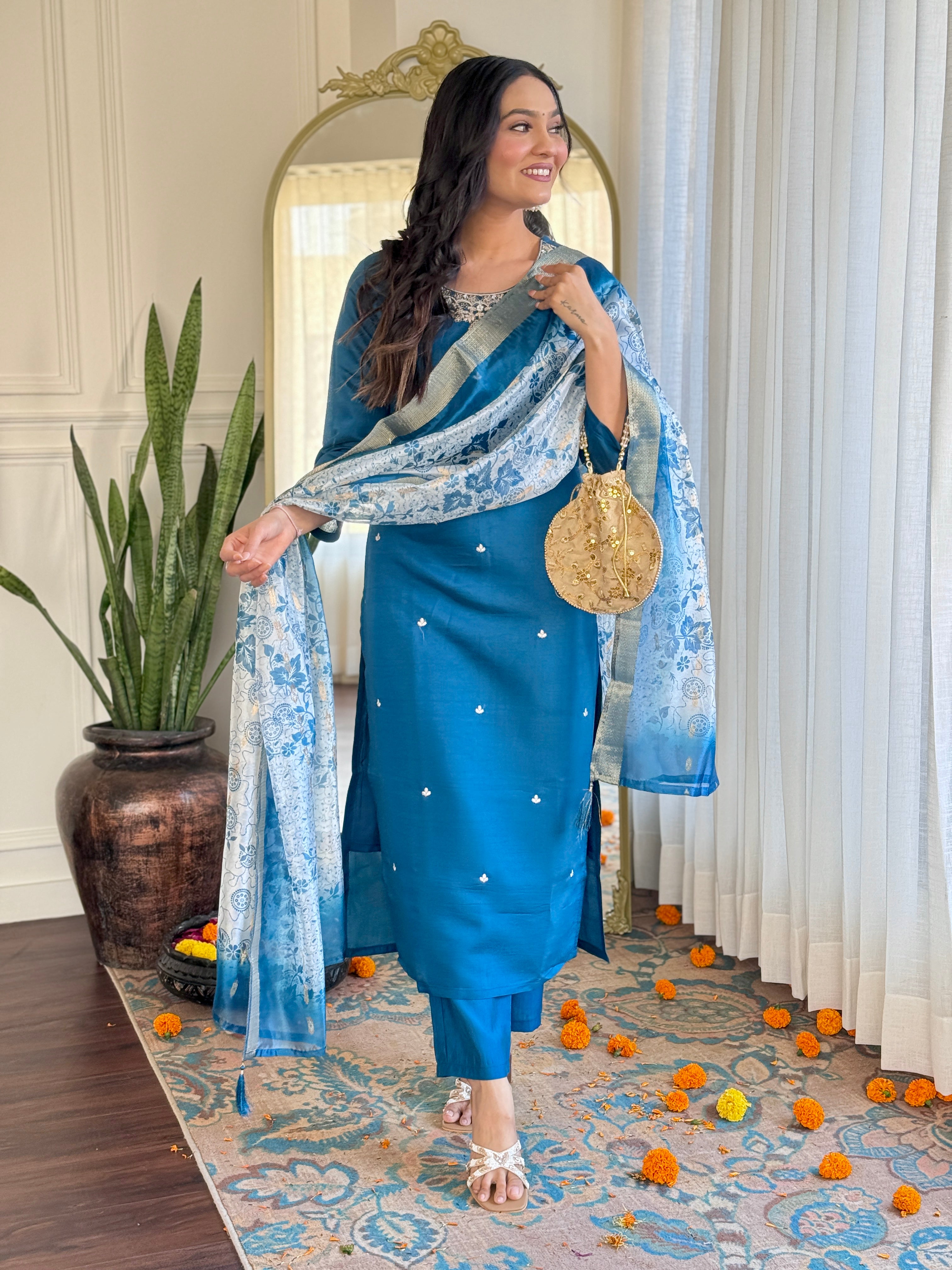 Blue Roman Silk Kurta Pant with Heavy Thread Embroidery Work With Printed Dupatta