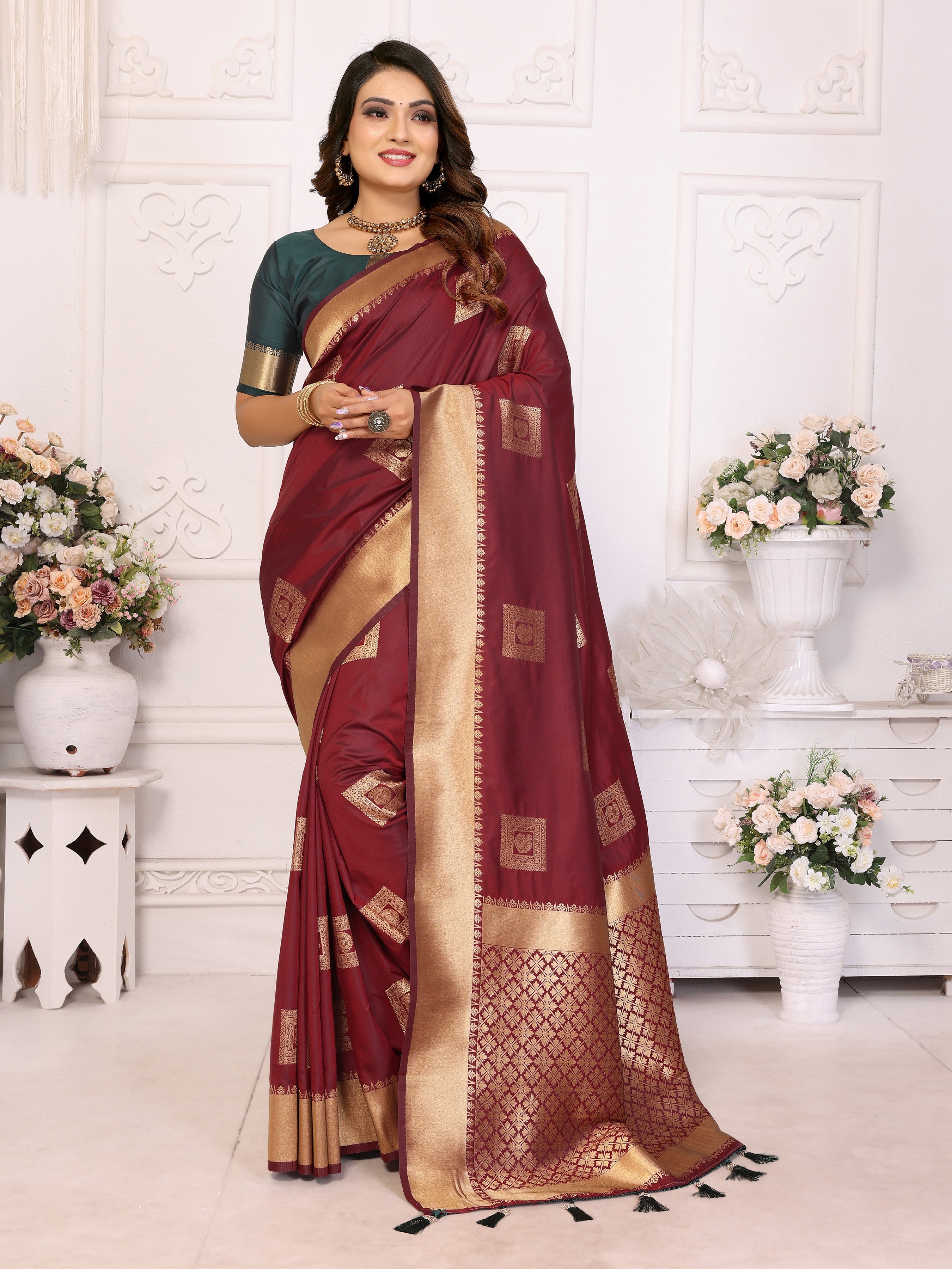Brown Graceful Soft Silk Saree With Woven Zari Work