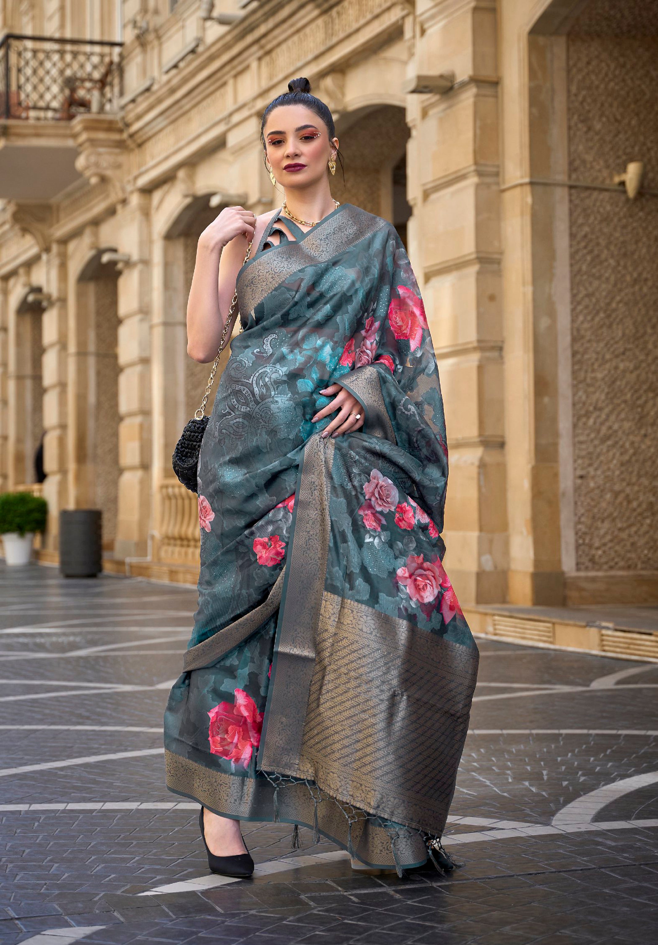 Cerulean Poly Brasso Handloom Silk Saree With Printed Poly Brasso Handloom Waving