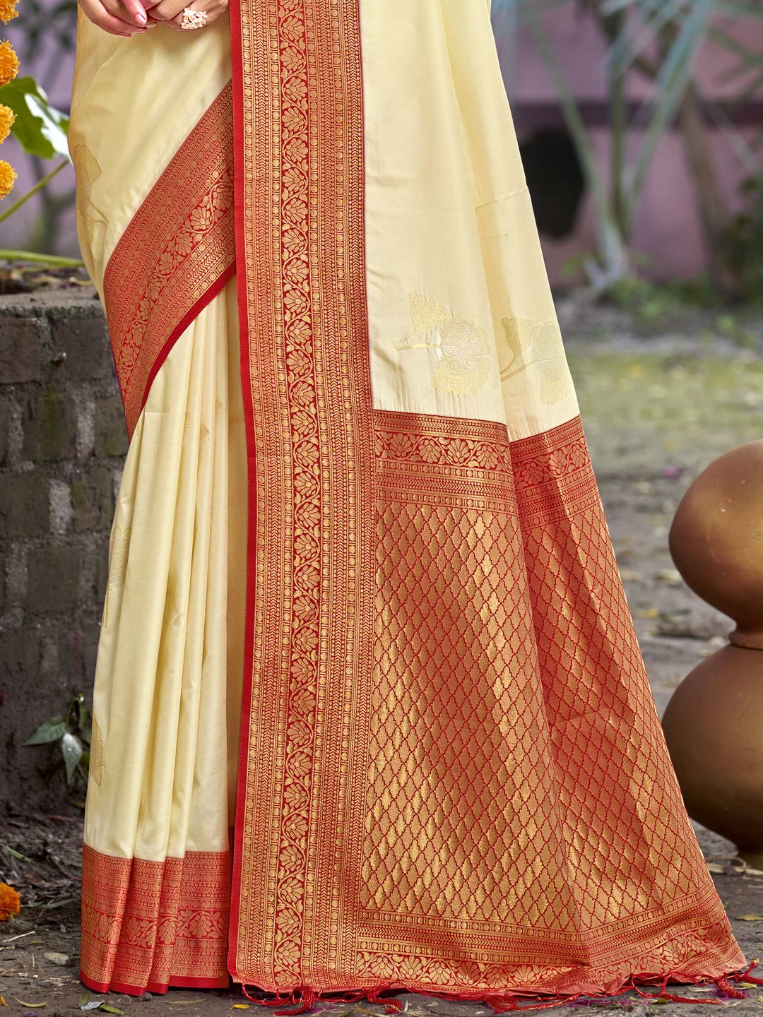 Cream Color Silk Weaving Classic Saree