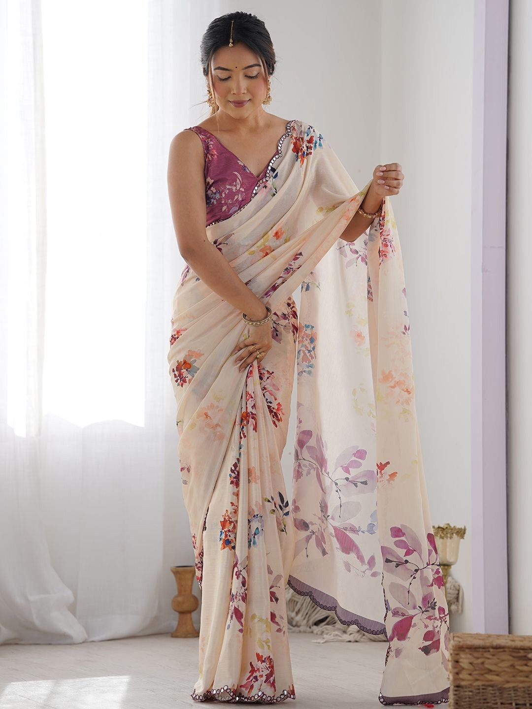 Cream Georgette Saree With Digital Print And Mirror Work