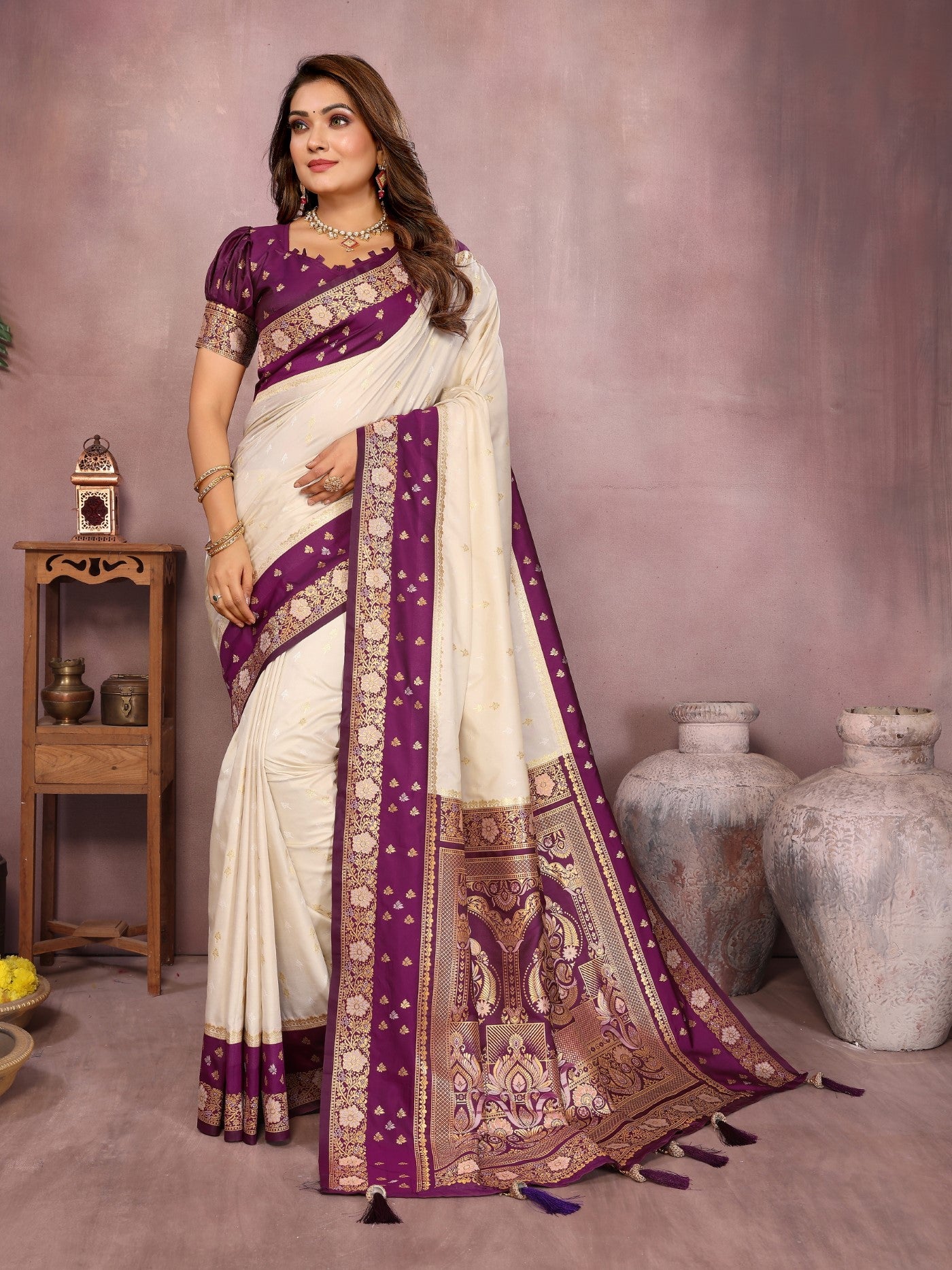 Cream Kalamkari Silk Saree With Zari Woven