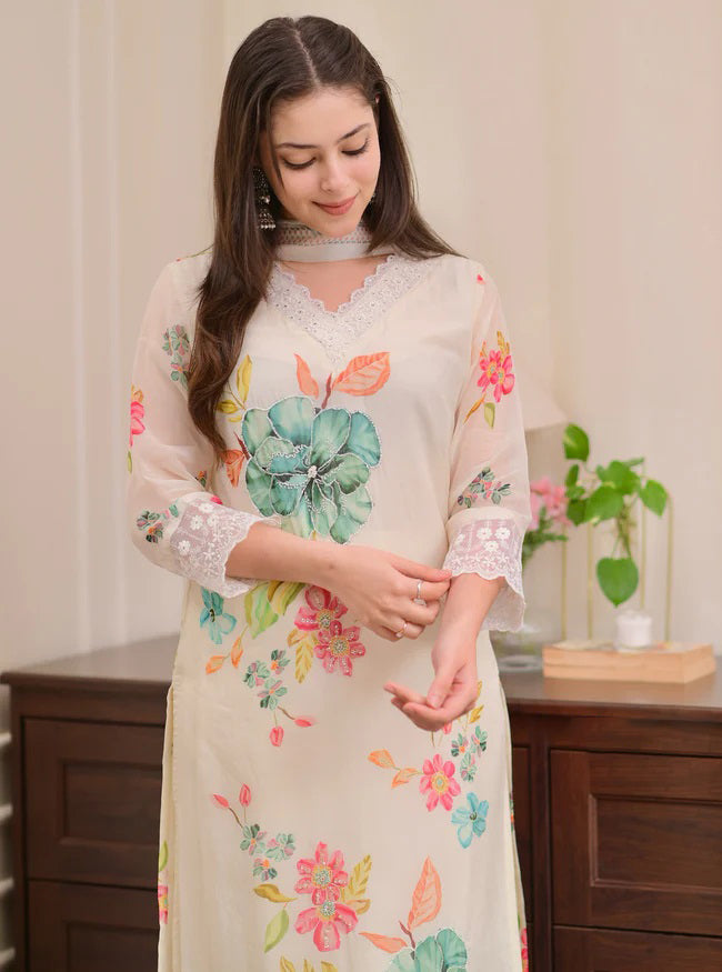 Cream Kurta Pant Set With Print With Thread Embroidery Work