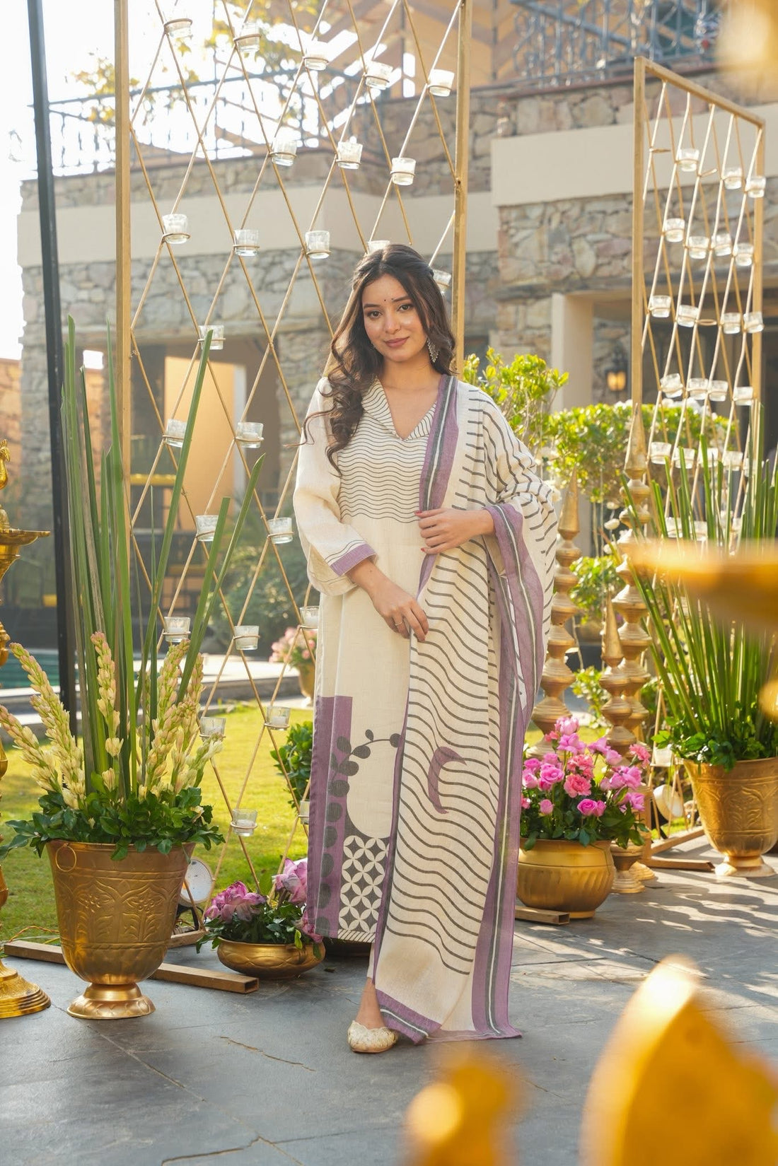 Cream Muslin Kurta Pant Set Printed