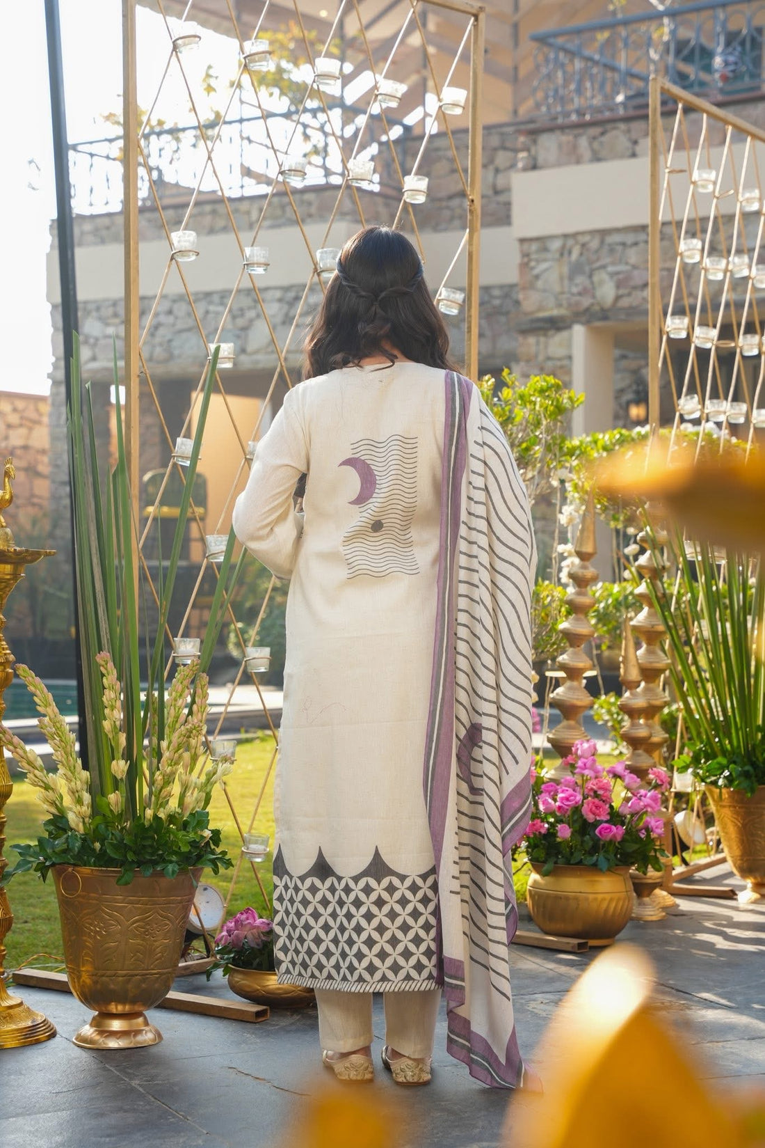 Cream Muslin Kurta Pant Set Printed