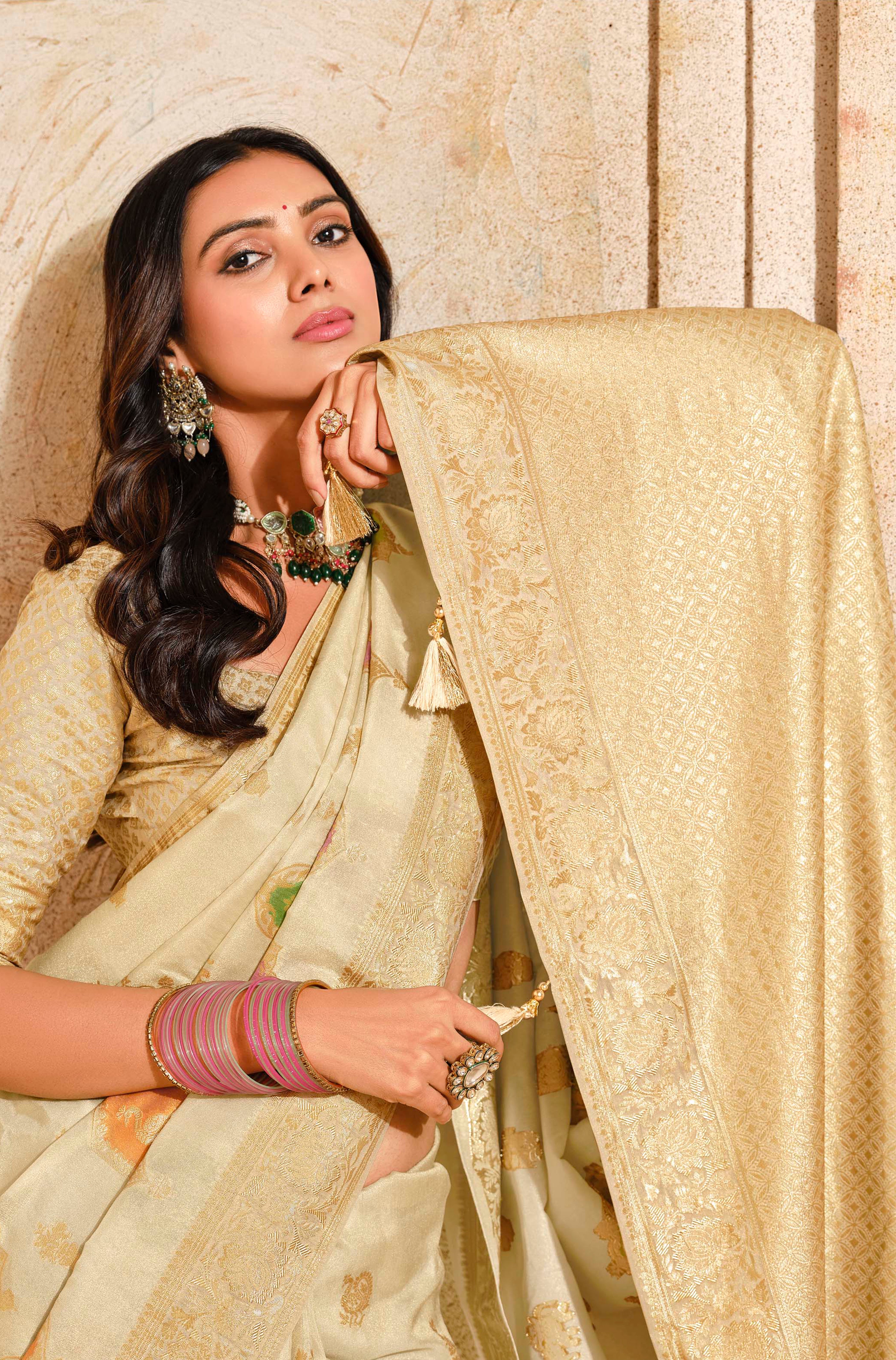 Cream Silk Saree With Jacquard Woven Work