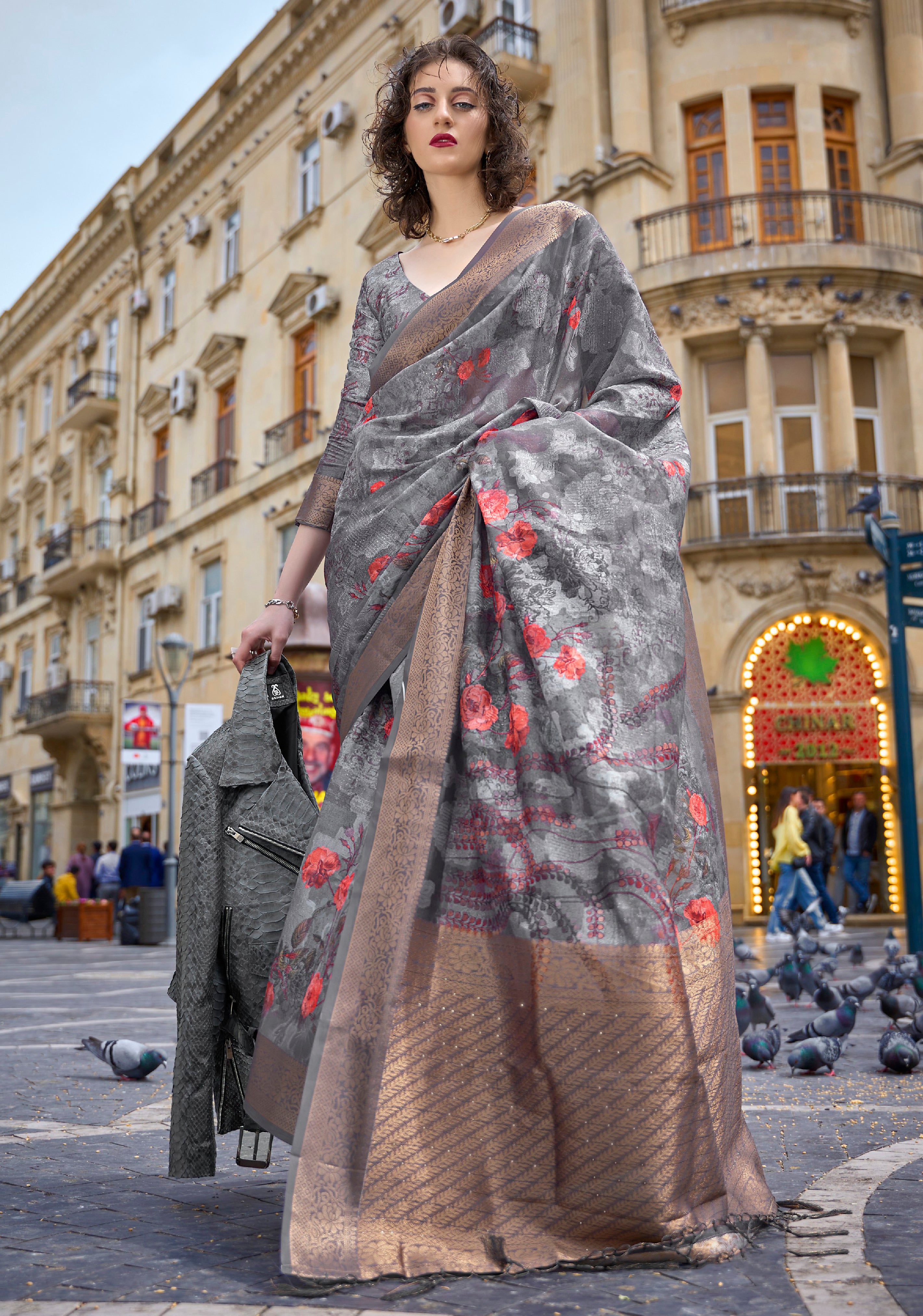 Dark Grey Poly Brasso Handloom Silk Saree With Printed Poly Brasso Handloom Waving