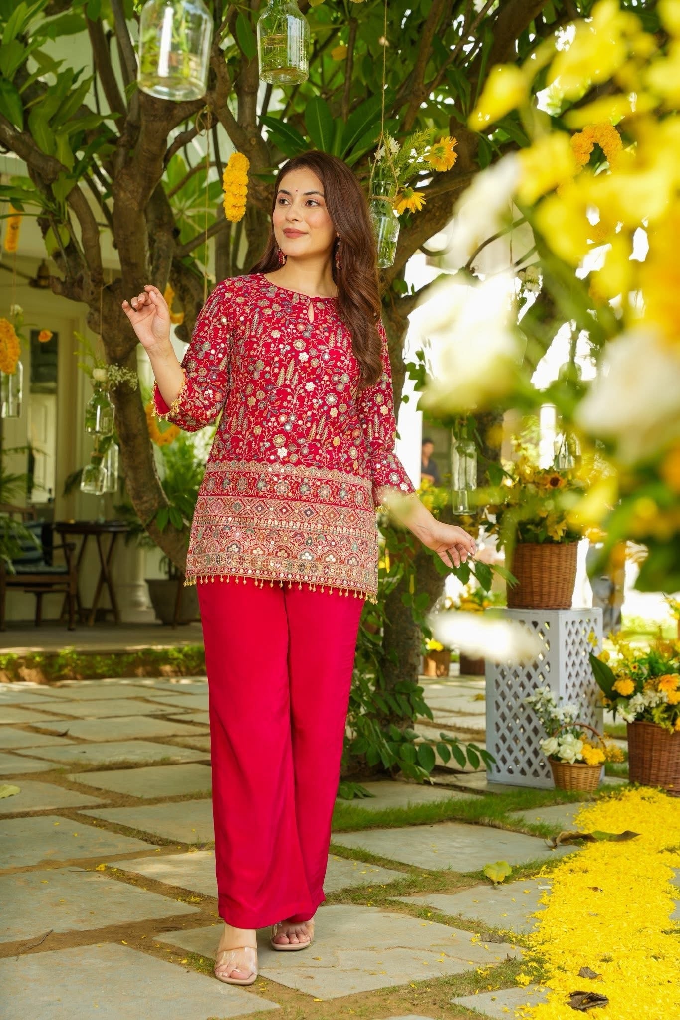 Dark Pink Heavy Crepe Silk Co-Ord Set With Heavy Thread Embroidery Sequins Work