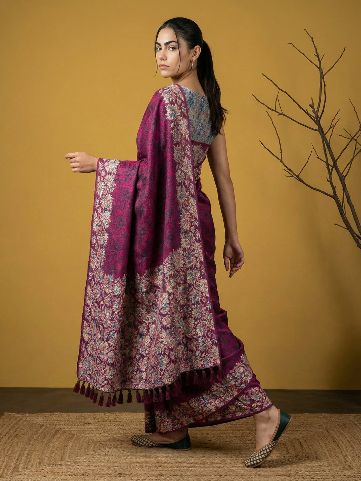 Designer Magenta Soft Silk Saree with Elegant Woven Prints