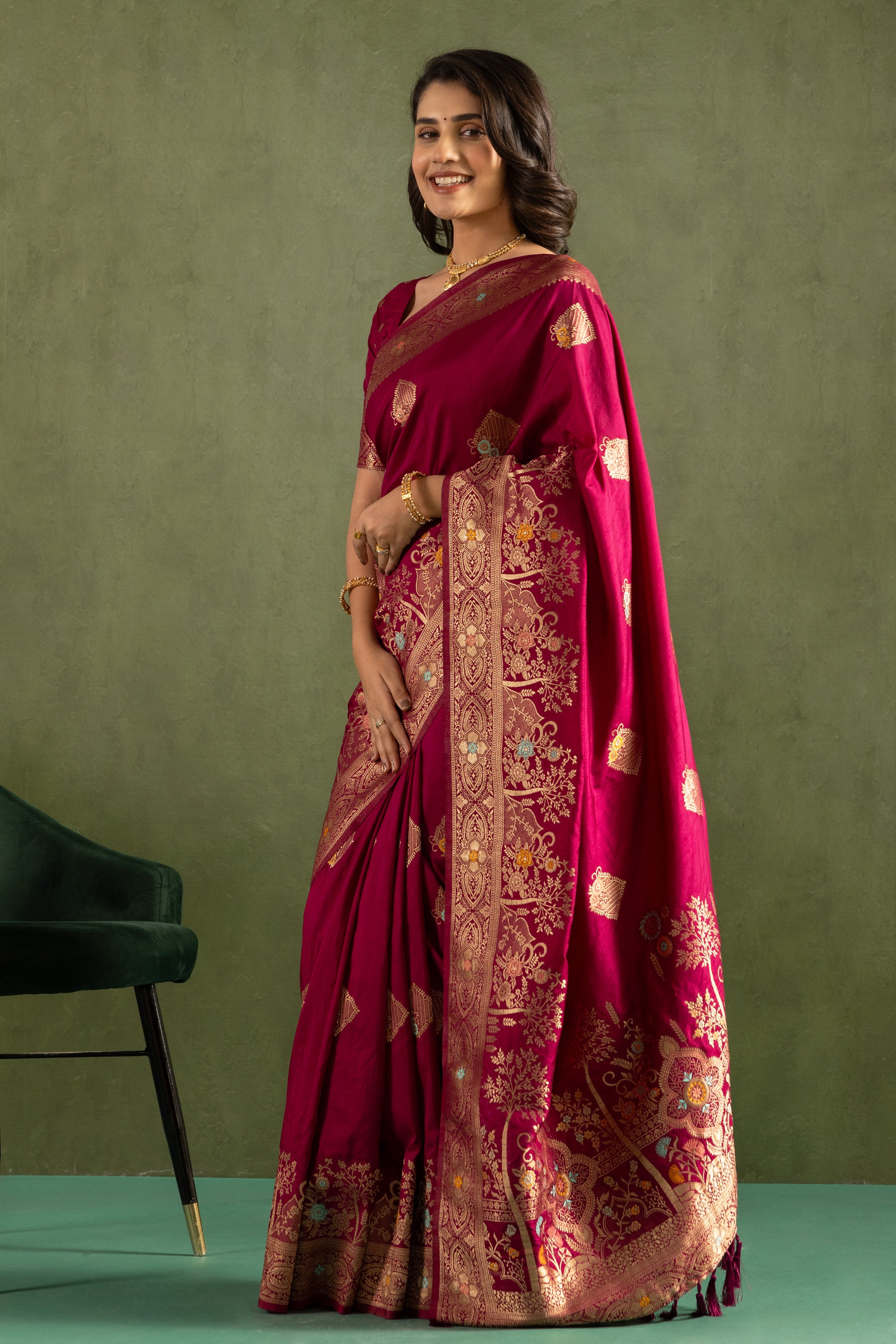 Dolla Silk Woven Jari Designer Ethnic Wine Sophisticated Partywear Saree