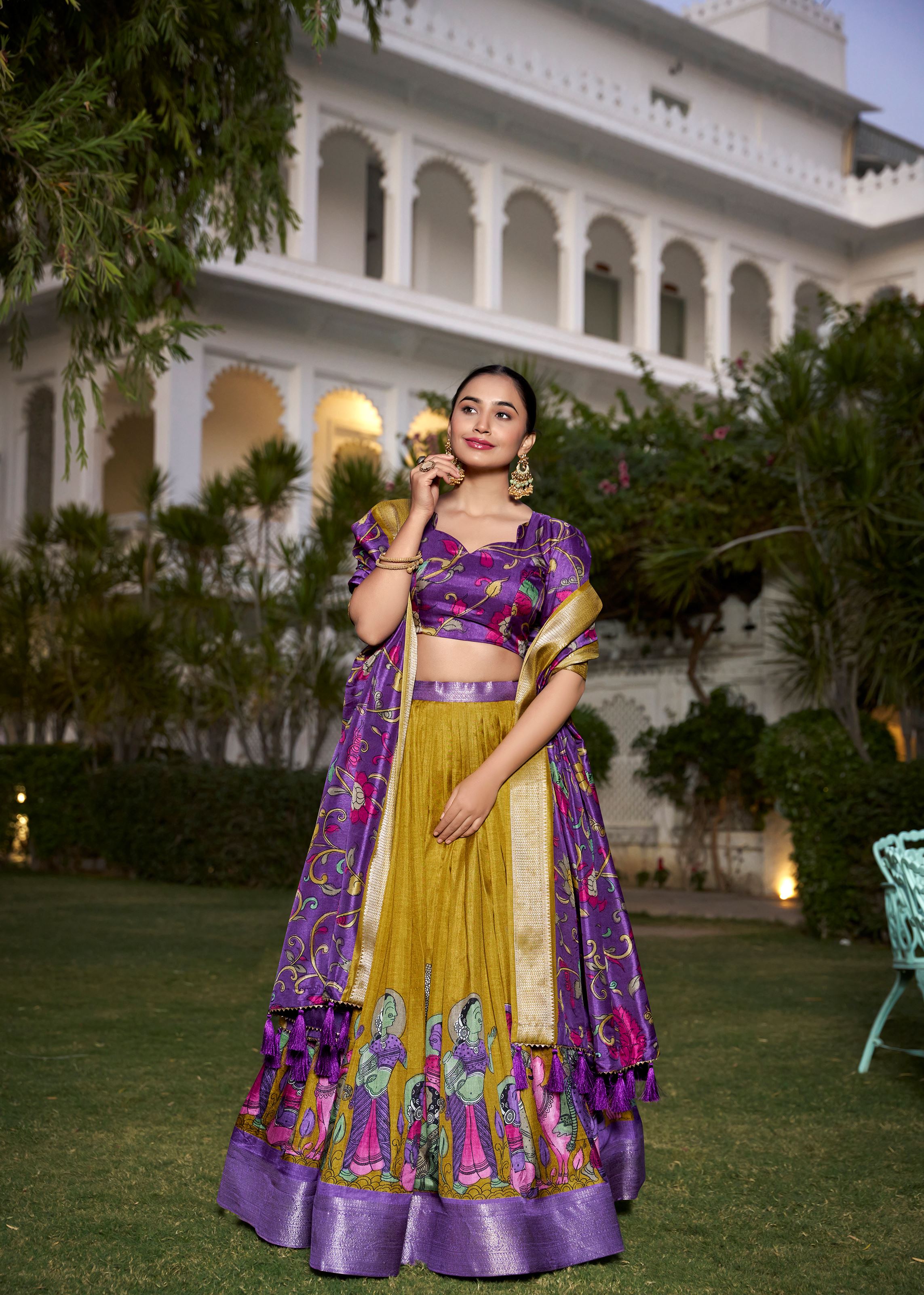 Ethnic Chic Printed Kalamkari Lehenga with Luxurious Zari Border