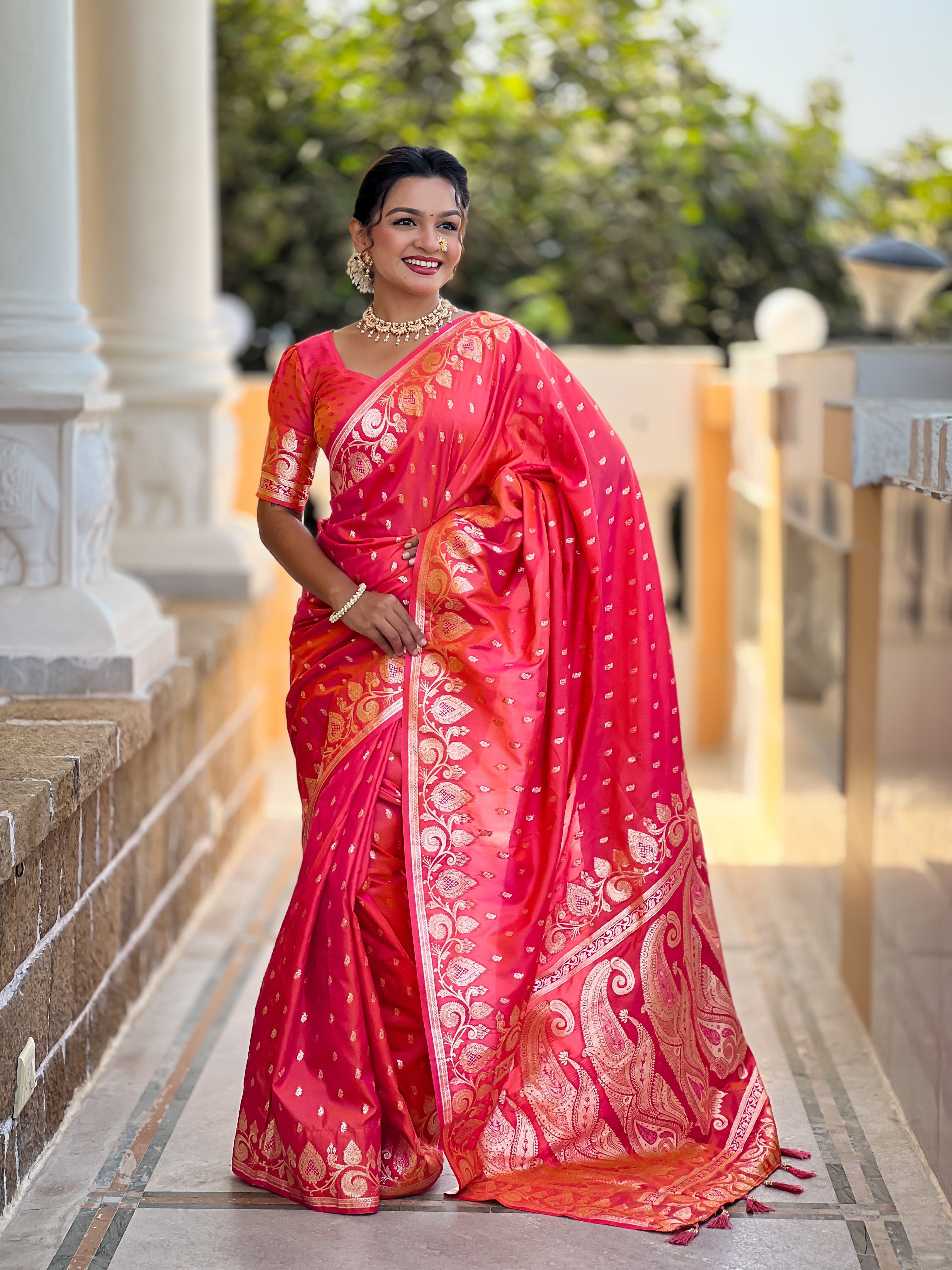 Gajri Banarasi Silk Saree With Woven Jacquard Designer Partywear Saree