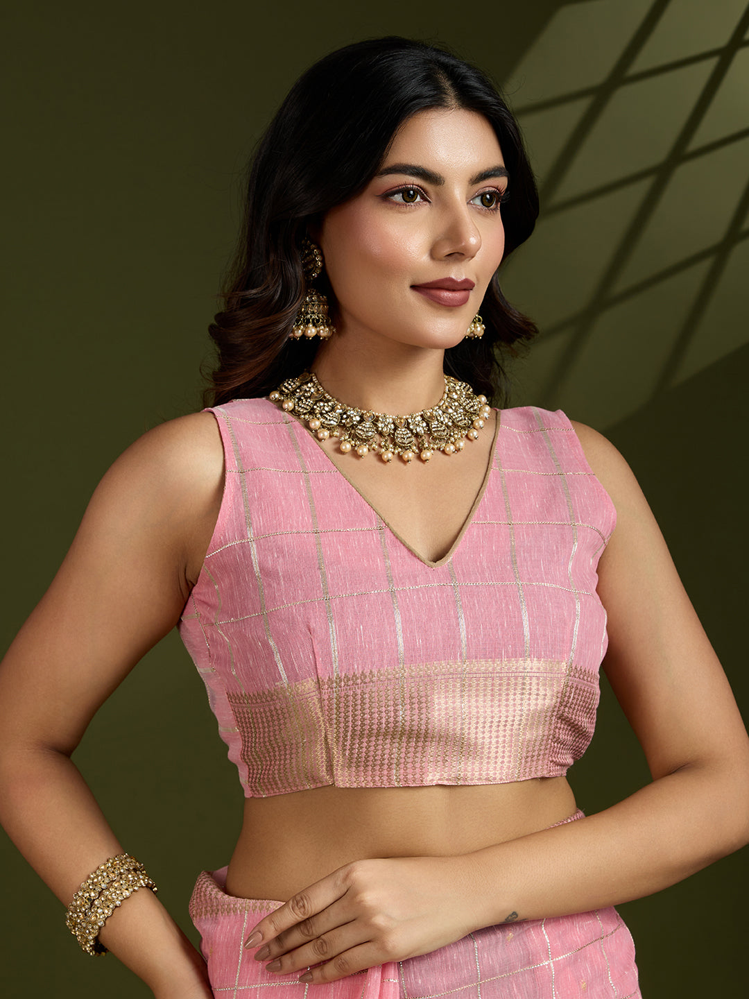 Gajri Soft Silk Saree with Checks and Zari Pallu