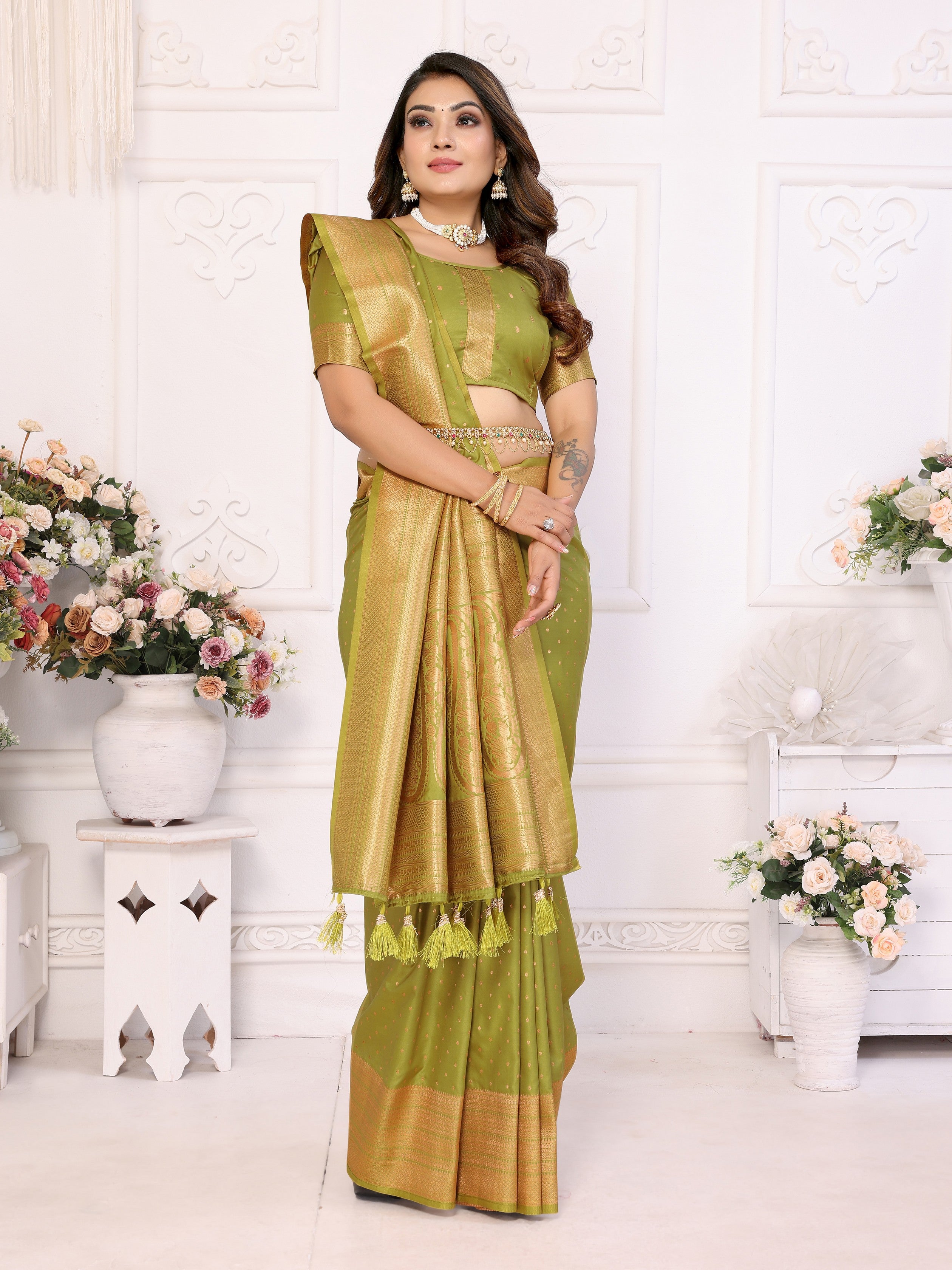 Girlie Woven Jari Designer Soft Silk Saree In Green