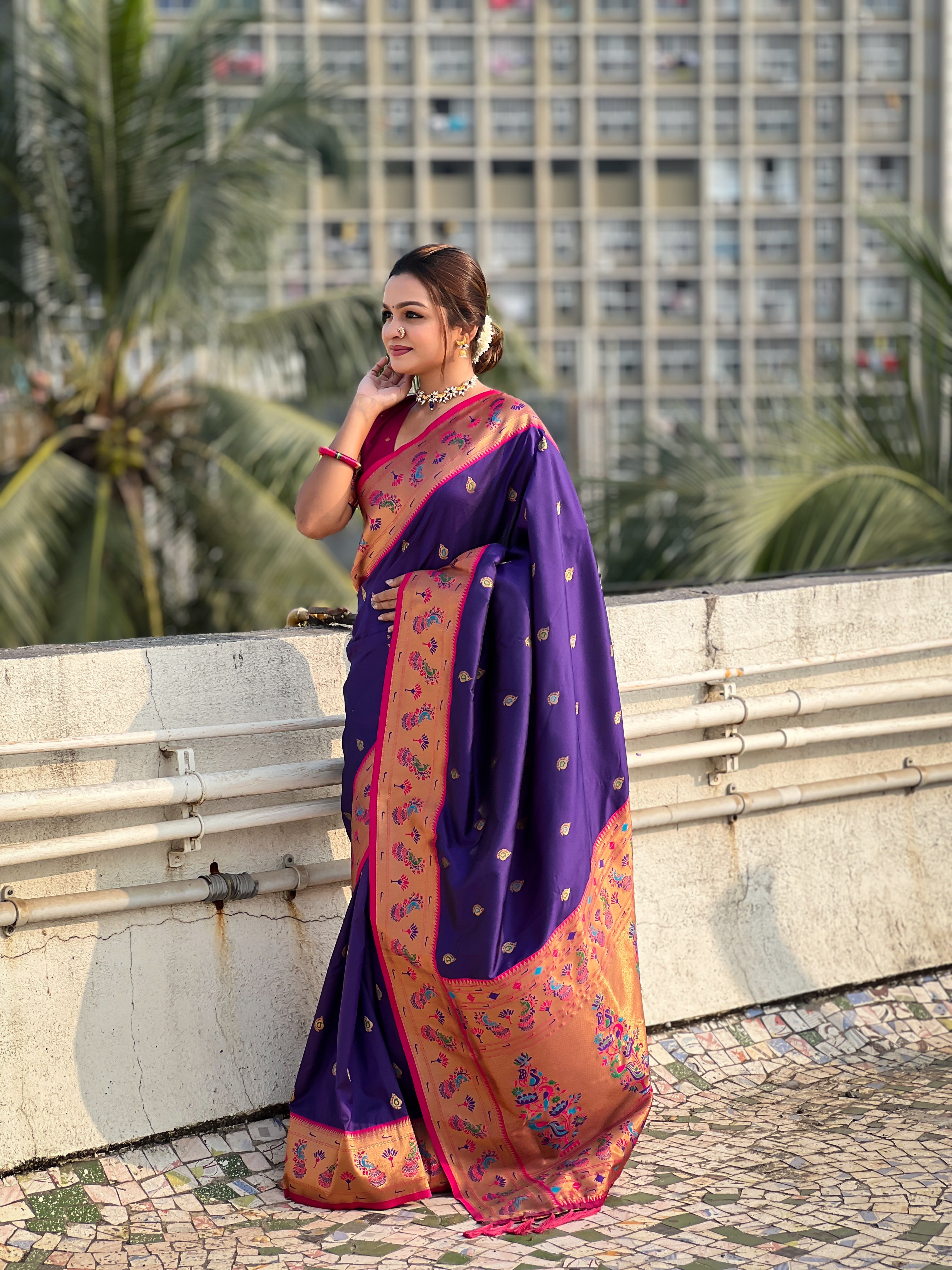 Glamorous Weaving Meenakari Designer Soft Silk Ethnic Partywear Lavender Saree