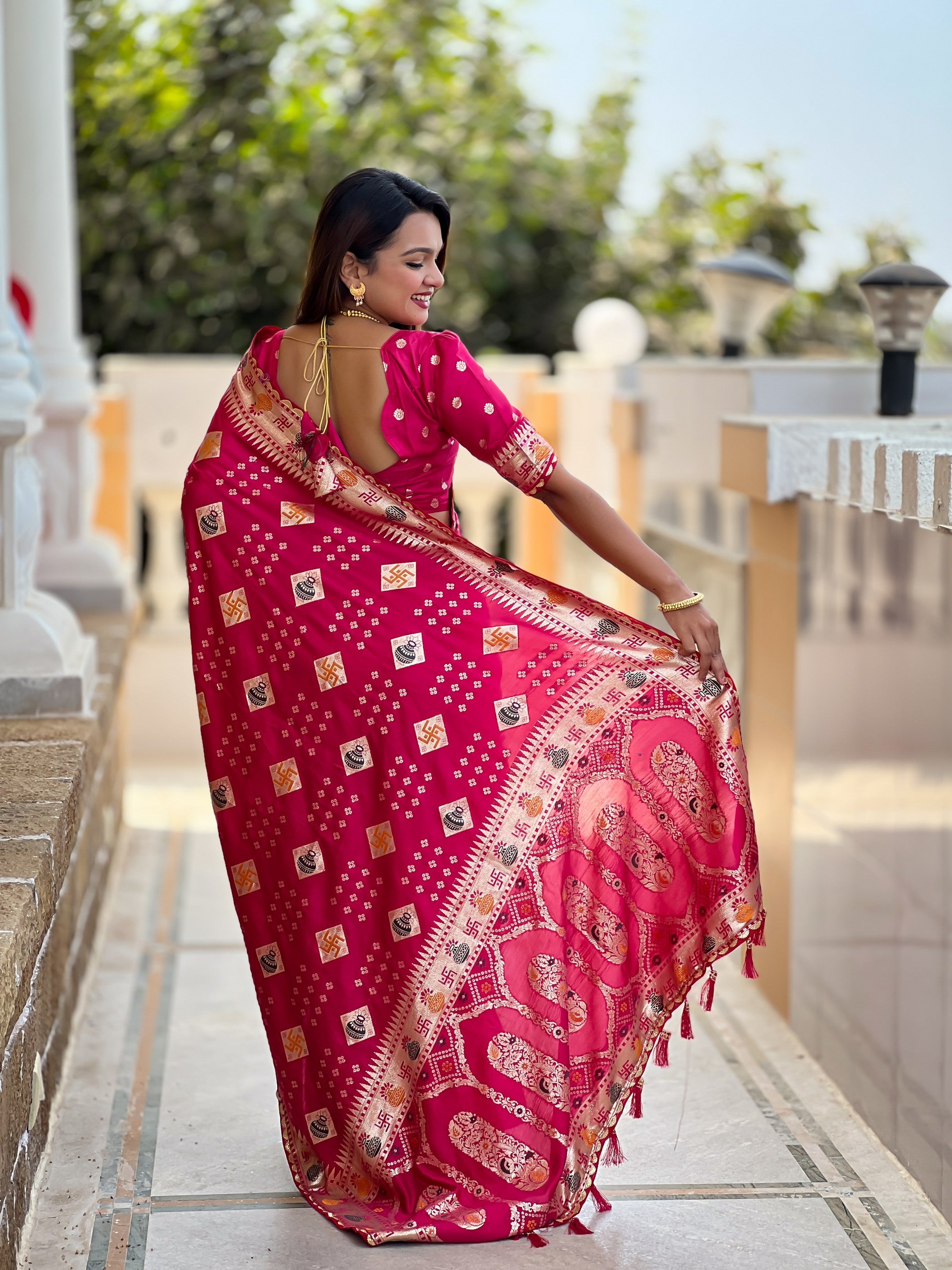 Graceful Woven Meenakari Designer Pink Dola Silk Saree