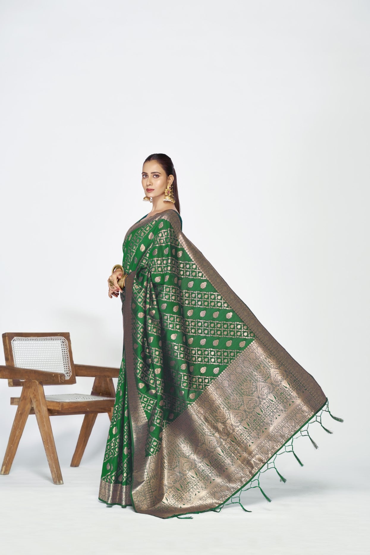 Green Banarasi Silk Saree with Traditional Weaving