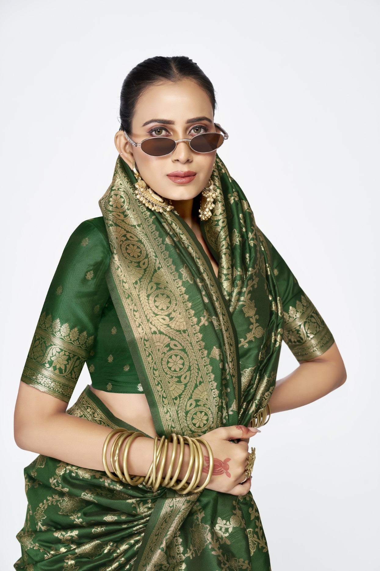 Green Banarasi Silk Saree with Traditional Weaving