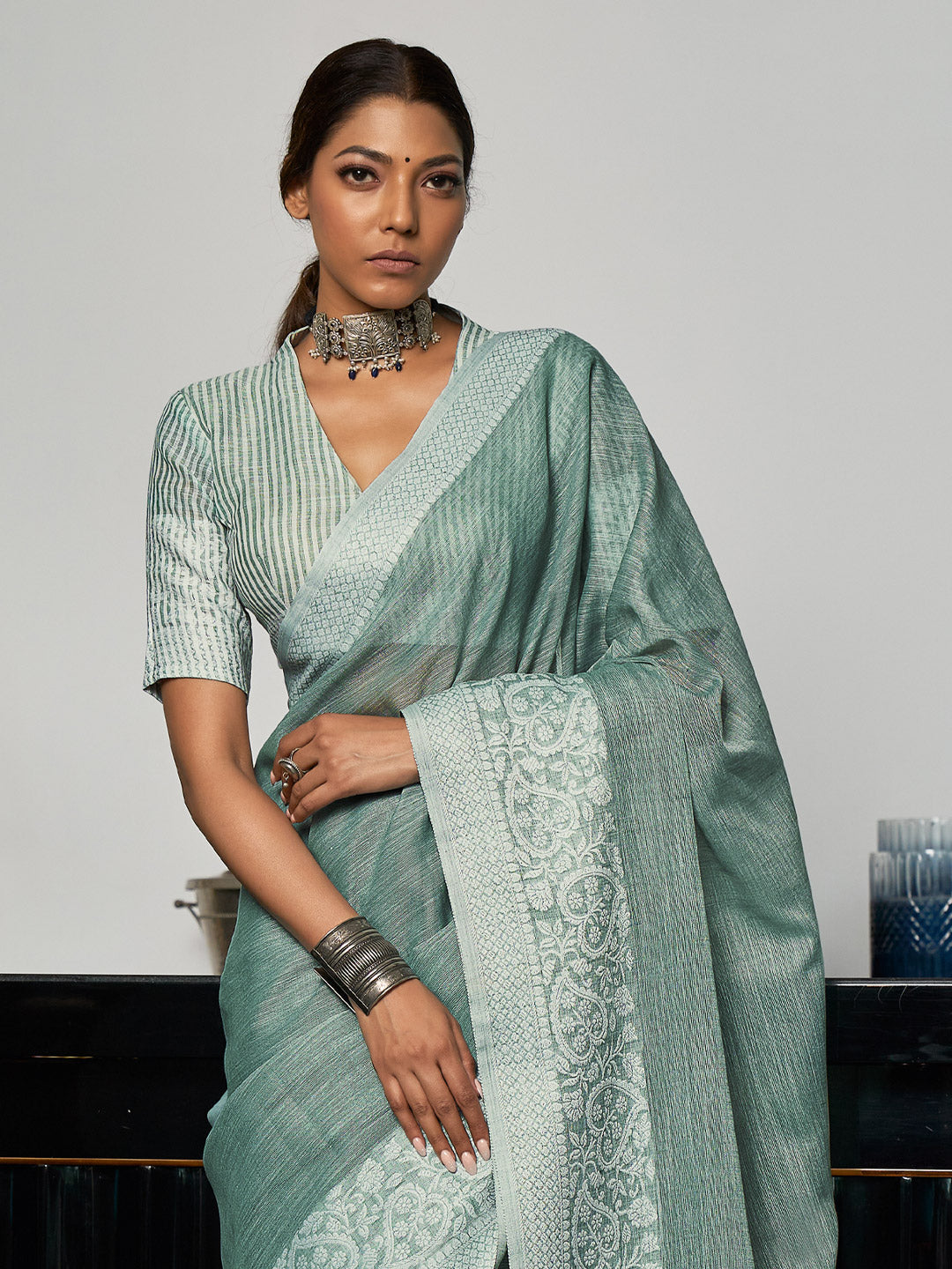 Green Beautiful Woven Designer Linen Graceful Saree