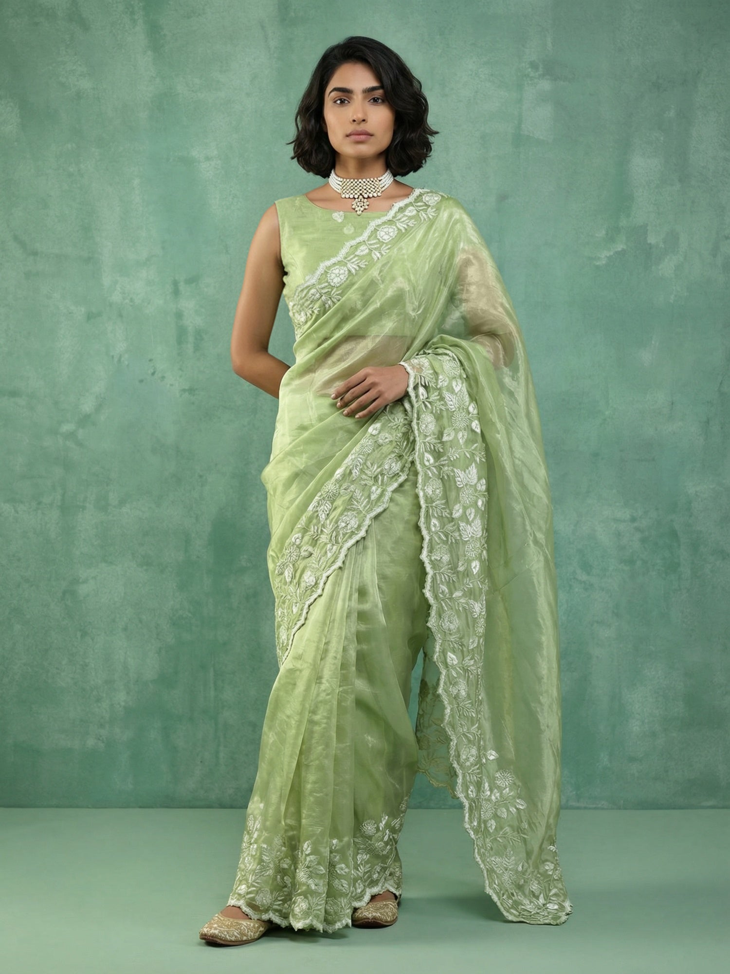 Green Chanda Silk Saree with Premium Floral Embroidery Design