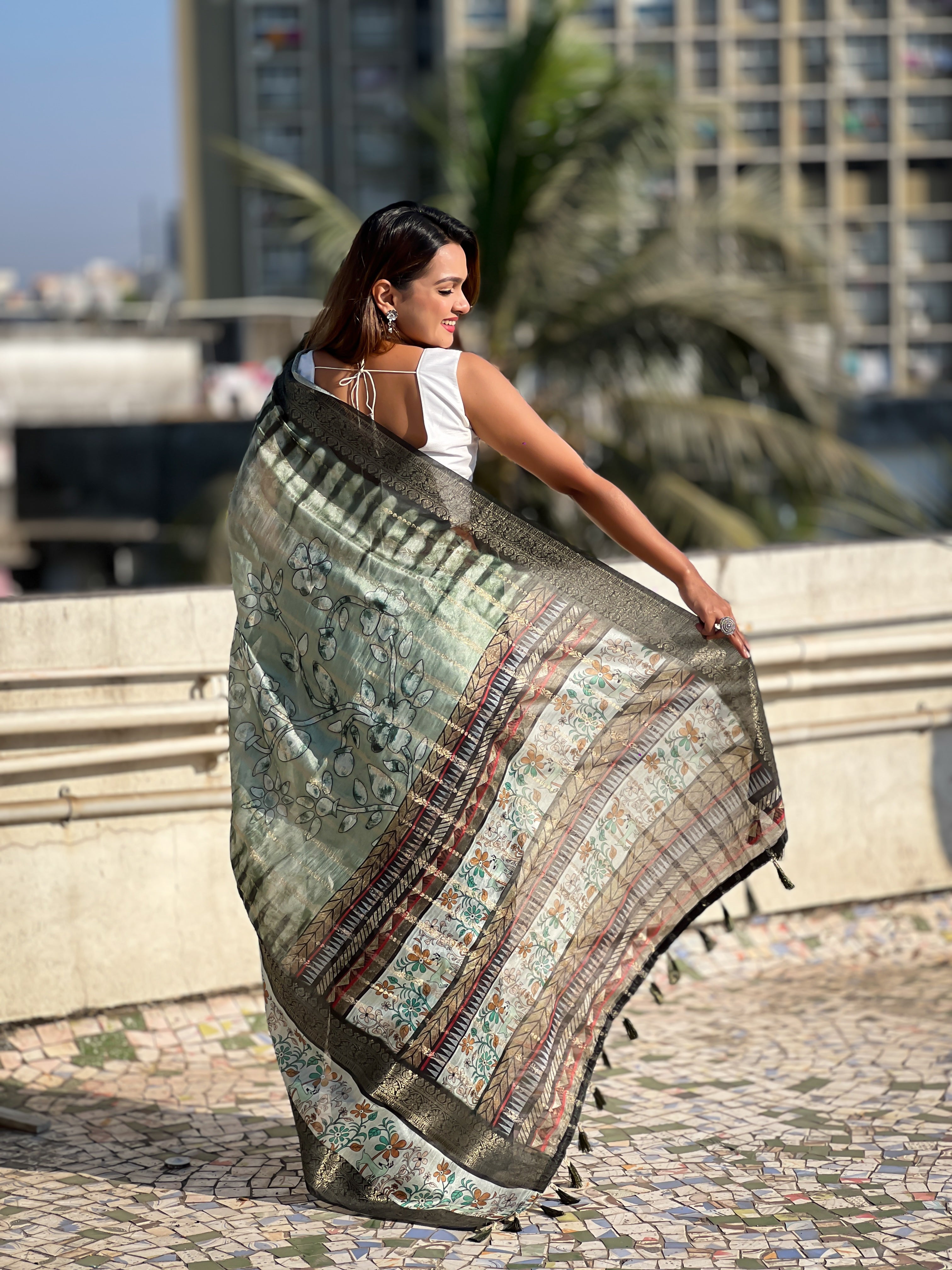 Green Chanderi Crush Printed With Woven Jari Designer Elegant Sophisticated Saree