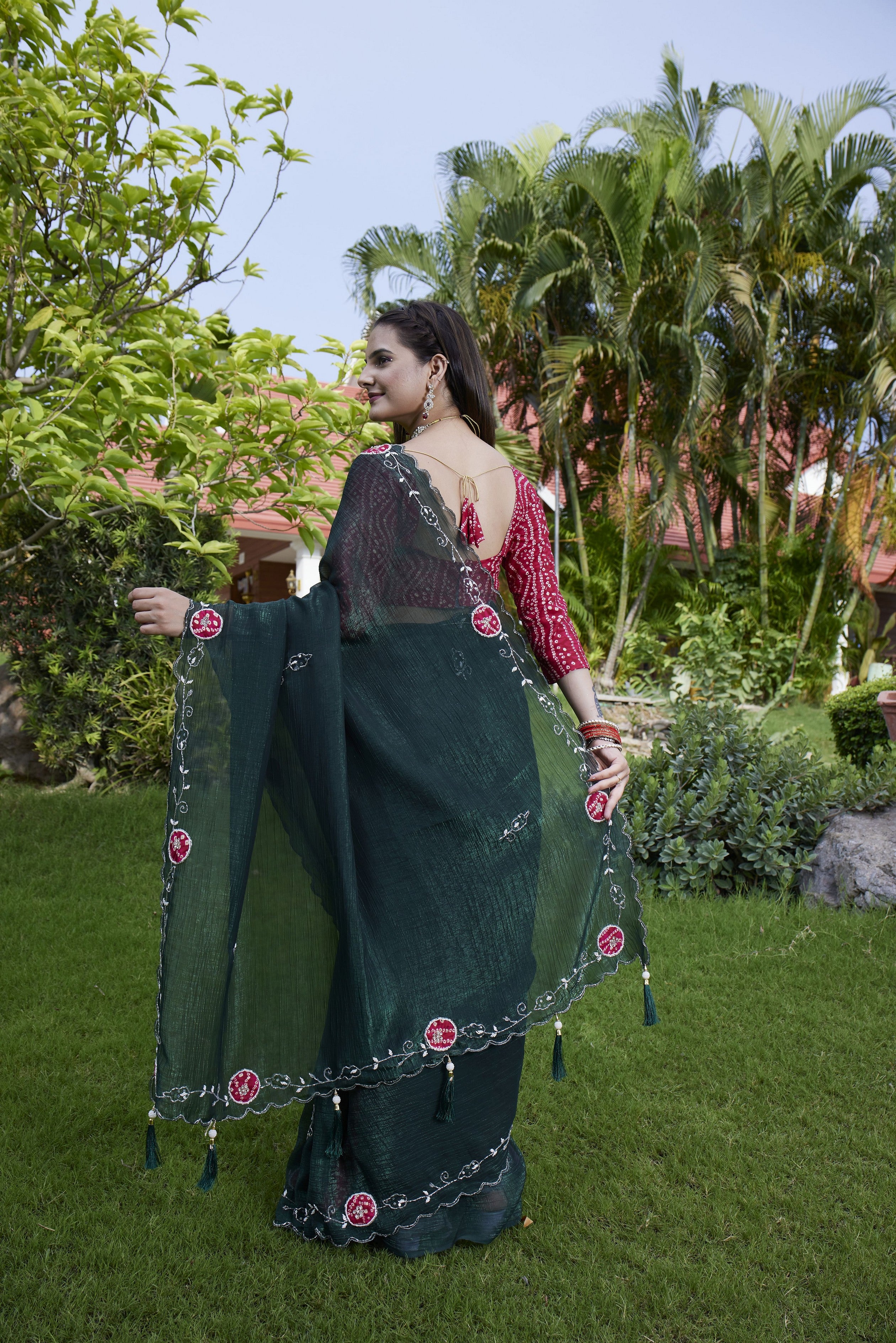 Green Chiffon Beautiful Heavy Traditonal Rich Festive Saree