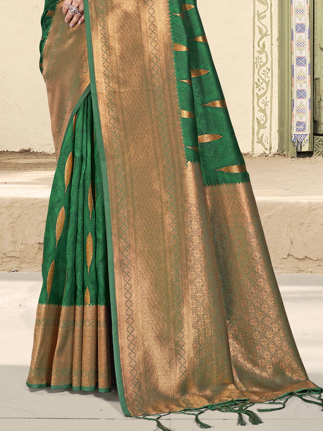 Green Color Festival Wear Silk Saree