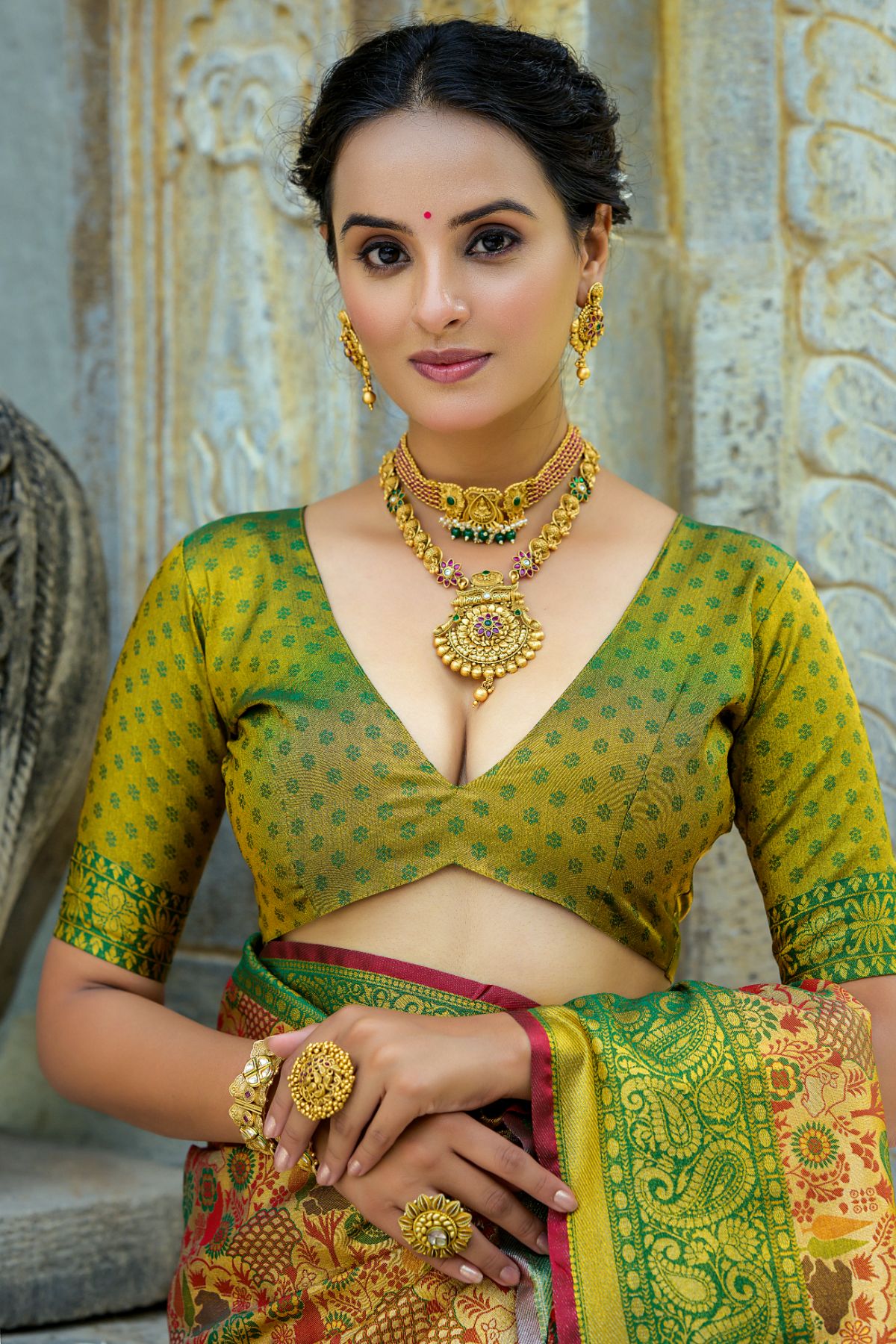 Green Kanjivaram Saree with Zari Design and Pallu
