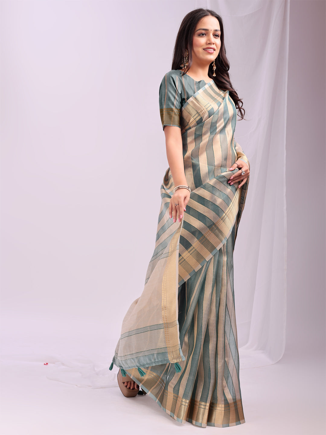 Green Organza Woven Patta Designer Trendy Ethnic Saree