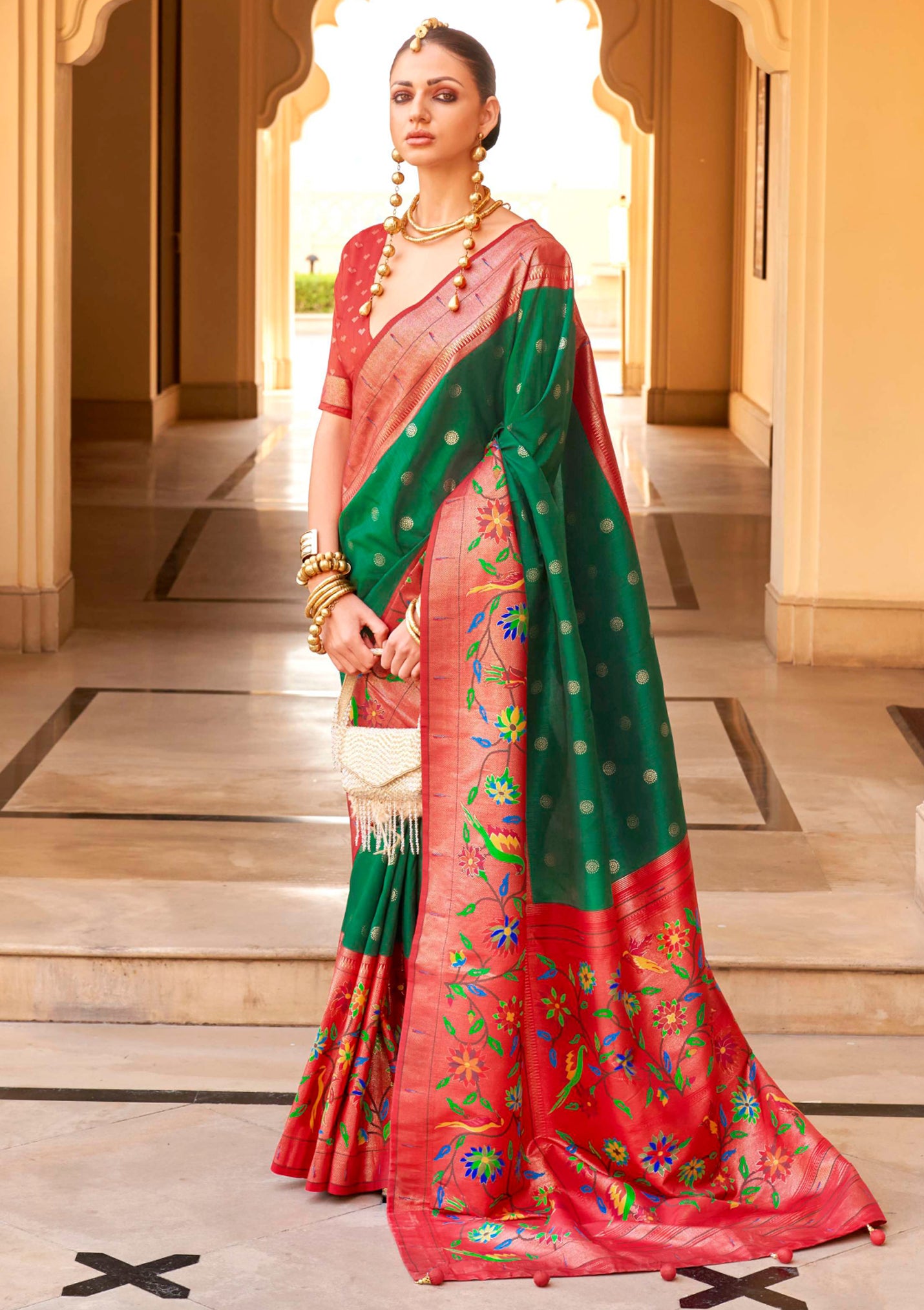 Green Silk Saree With Jacquard Woven Work