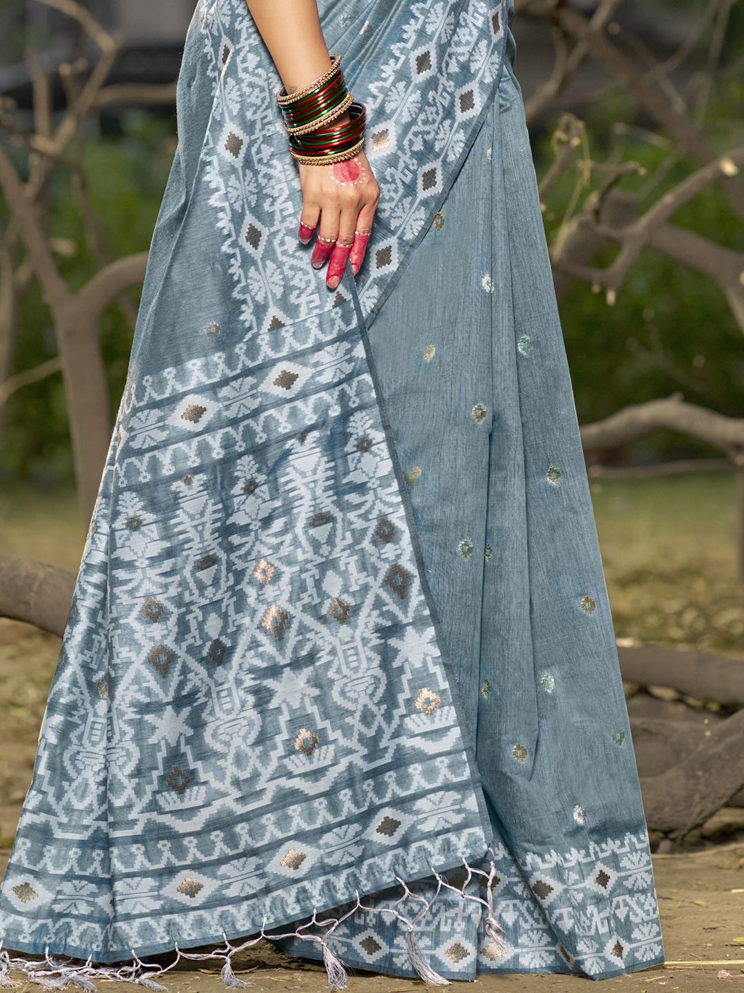 Grey Blended Linen Cotton Saree
