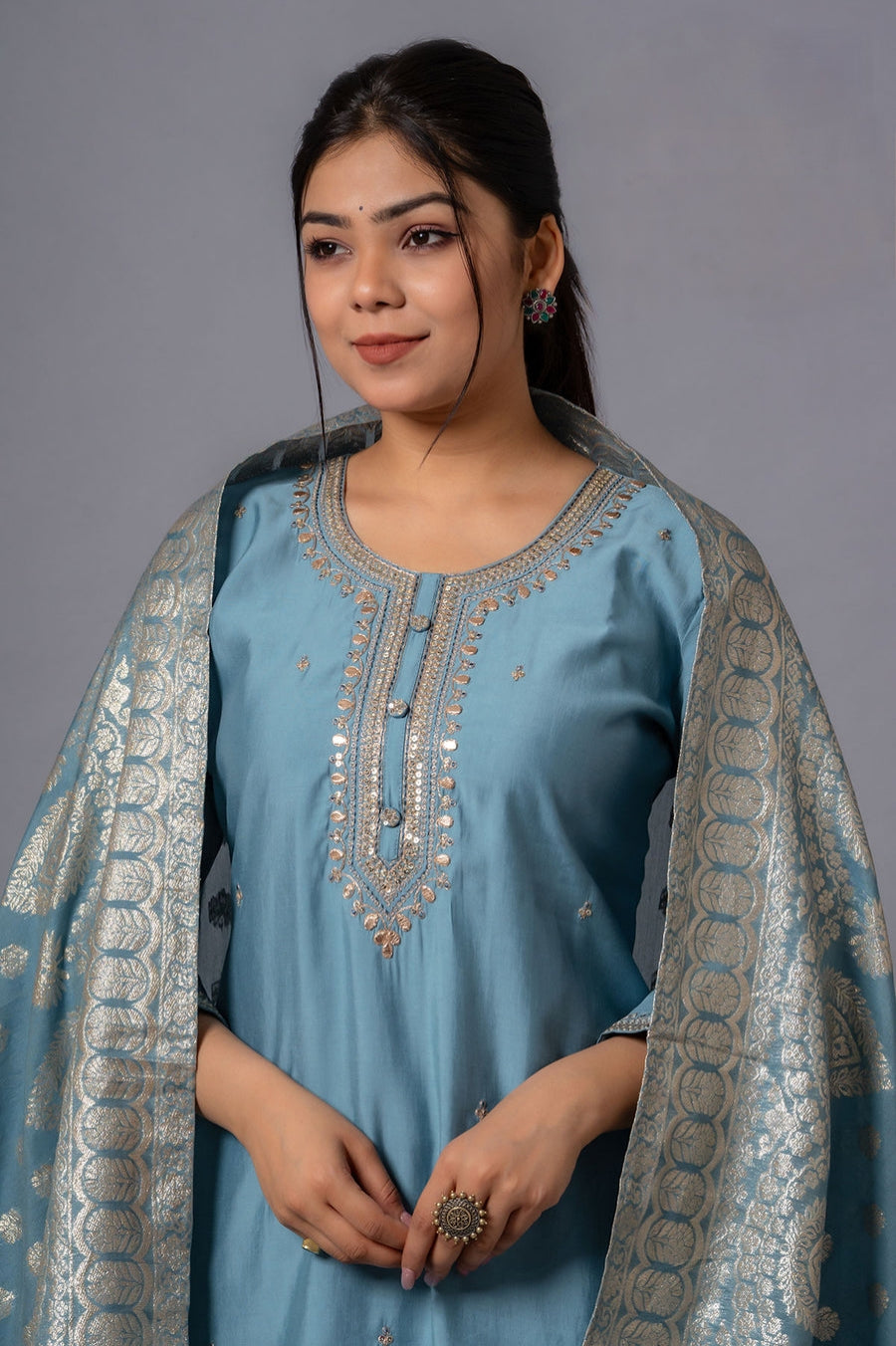 Grey Chanderi Viscose Kurta Pant Set With Embroidery Work